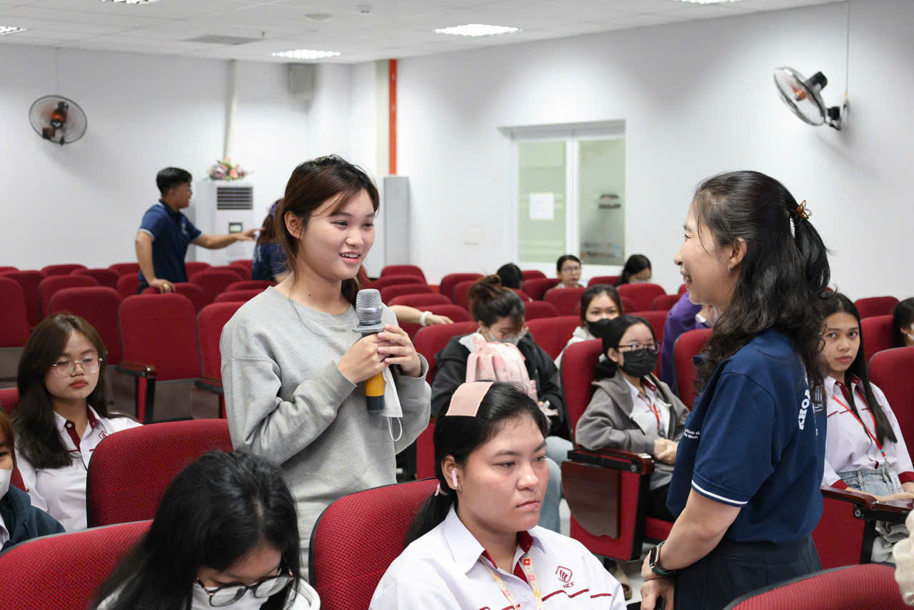 Đừng đợi trượt đại học mới chọn cao đẳng - Ảnh 3.
