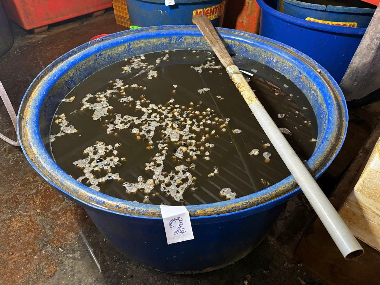 Phỏng vấn độc quyền: C&ocirc;ng an TPHCM quyết &ldquo;đ&aacute;nh tận gốc&rdquo; c&aacute;c đường d&acirc;y h&agrave;ng giả, thực phẩm bẩn - Ảnh 39.