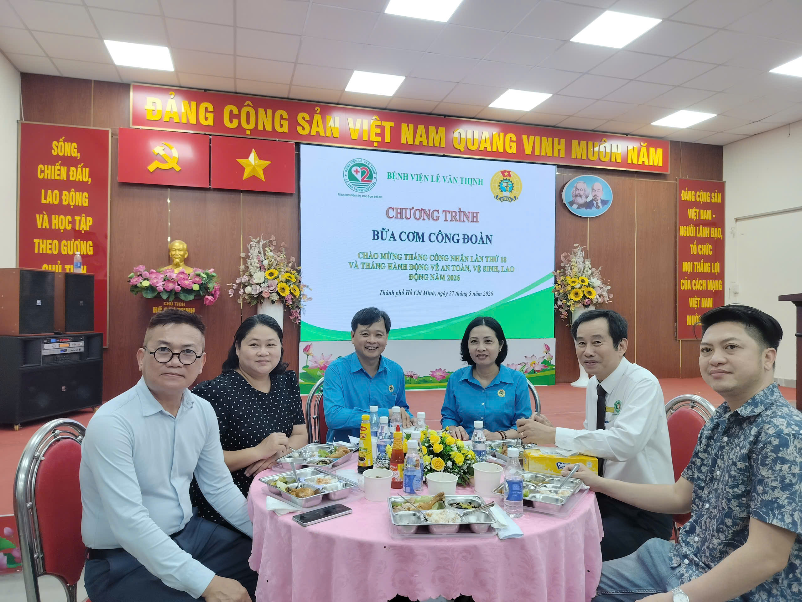 Bệnh viện Lê Văn Thịnh ra mắt Góc cà phê cùng lãnh đạo - Ảnh 6.
