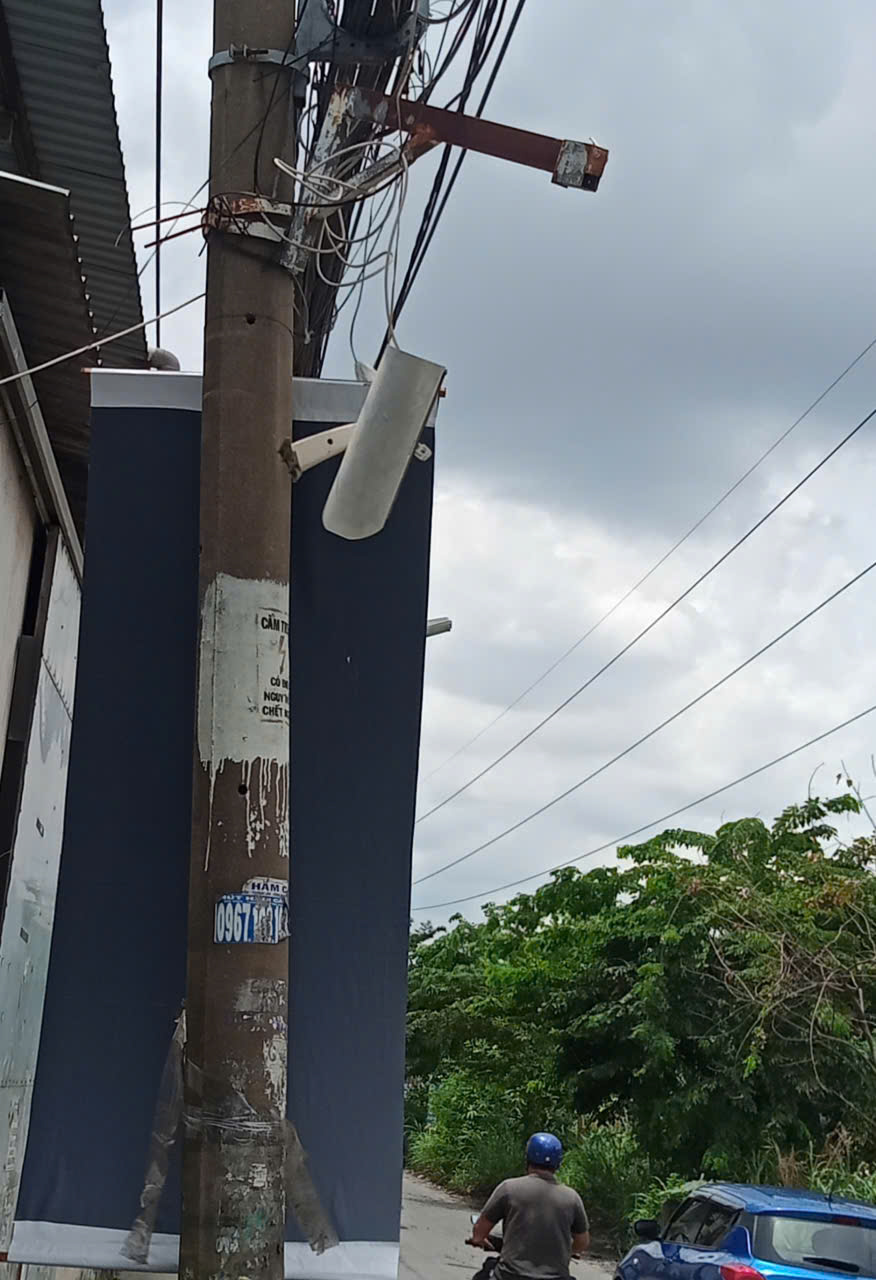 Camera lủng lẳng - Ảnh 1.