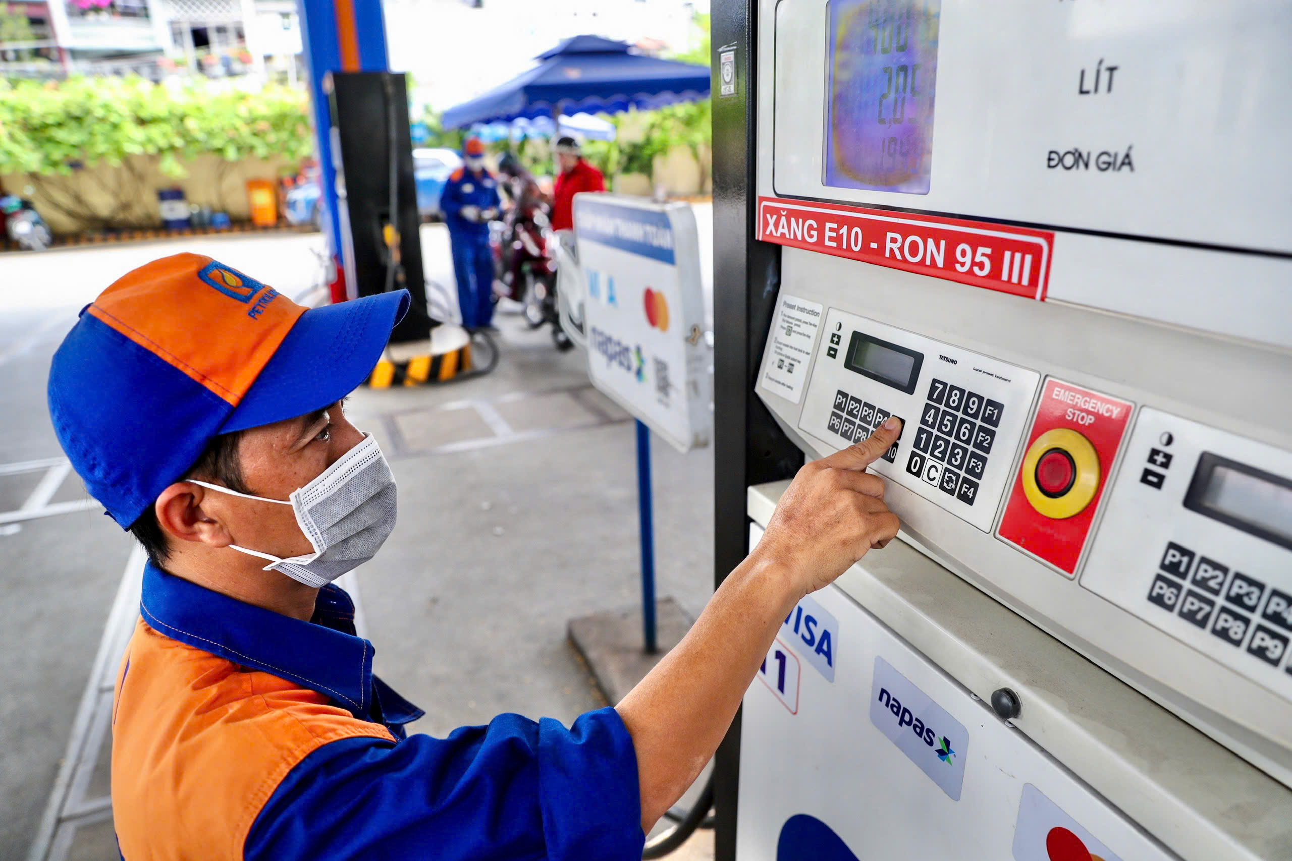 Những quy định c&oacute; hiệu lực từ th&aacute;ng 6-2026 - Ảnh 1.