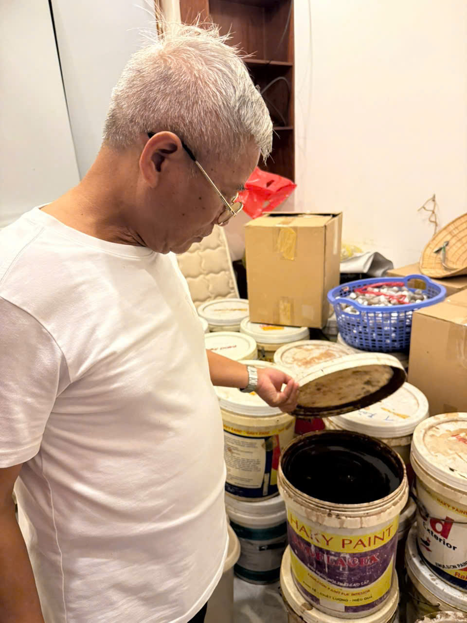 C&ocirc;ng an TPHCM bắt &ocirc;ng chủ nh&agrave; thuốc Đ&ocirc;ng y Bảo Thanh Đường - Ảnh 2.