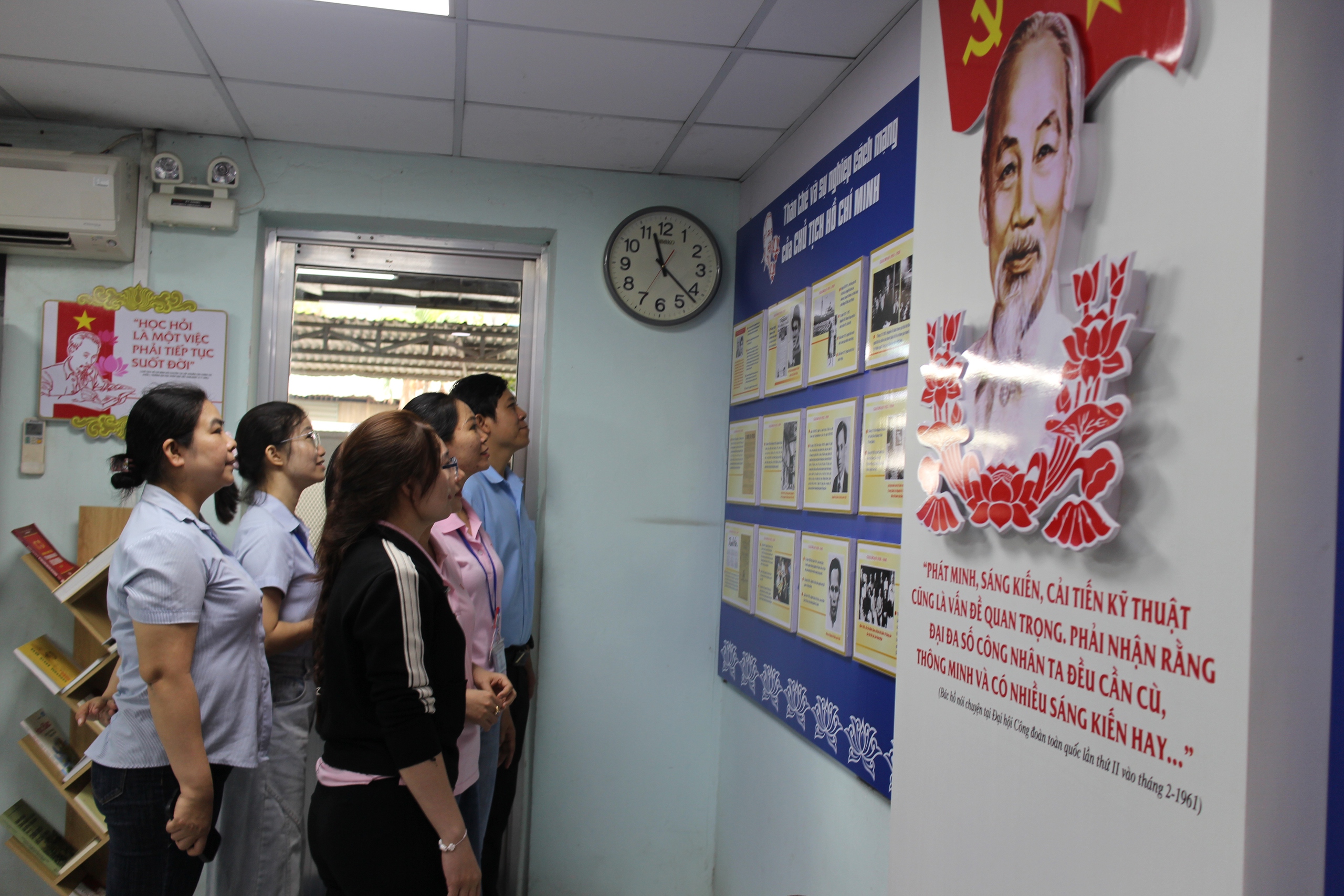 Ra mắt “Góc cà phê cùng lãnh đạo” tại Công ty Year 2000 - Ảnh 2.