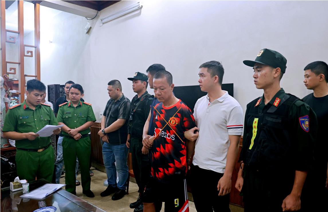 C&ocirc;ng an bắt Dũng "kỷ" nổi danh giới anh chị ở tỉnh Nam Định cũ - Ảnh 1.