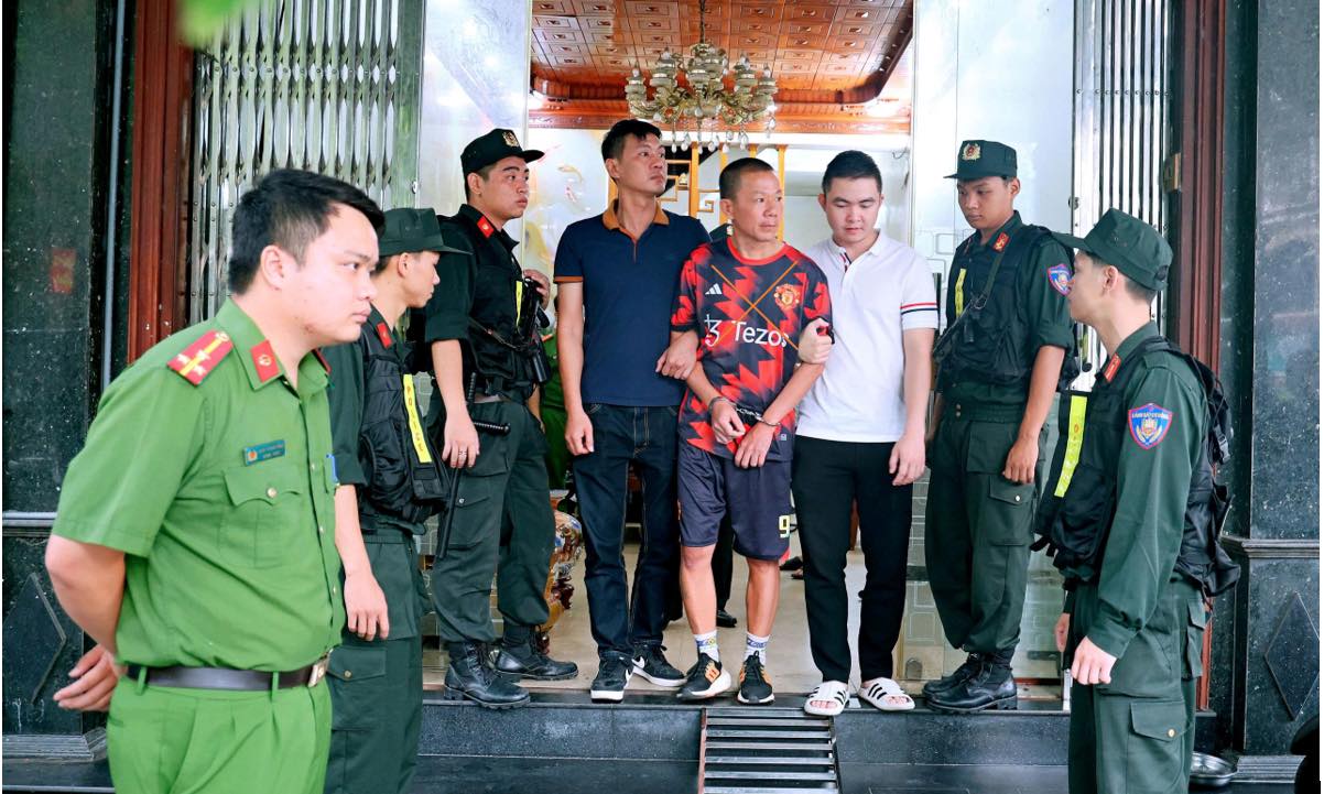 C&ocirc;ng an bắt Dũng "kỷ" nổi danh giới anh chị ở tỉnh Nam Định cũ - Ảnh 2.
