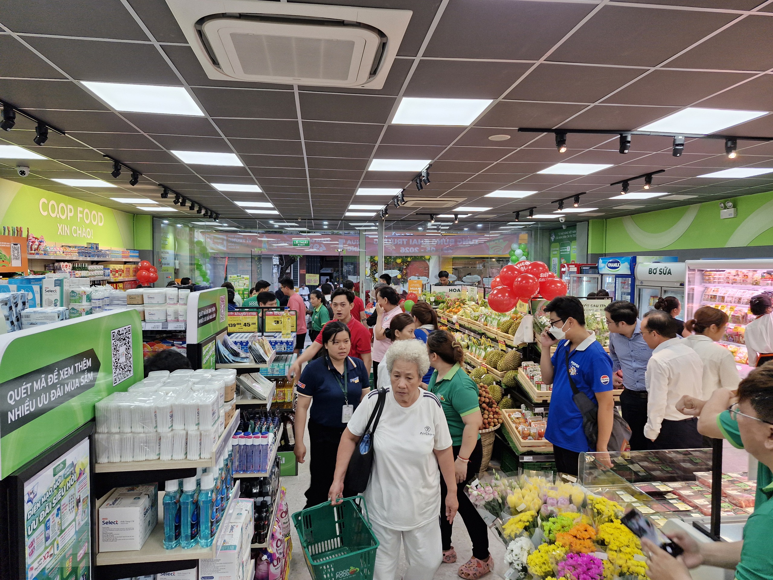 Co.op Food bước vào cuộc đua trải nghiệm trong thị trường bán lẻ tiện lợi - Ảnh 1.