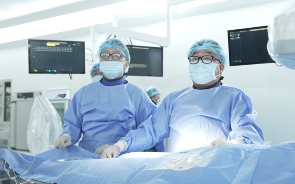 Bệnh nhân vừa được can thiệp cầm máu lại đột quỵ cấp