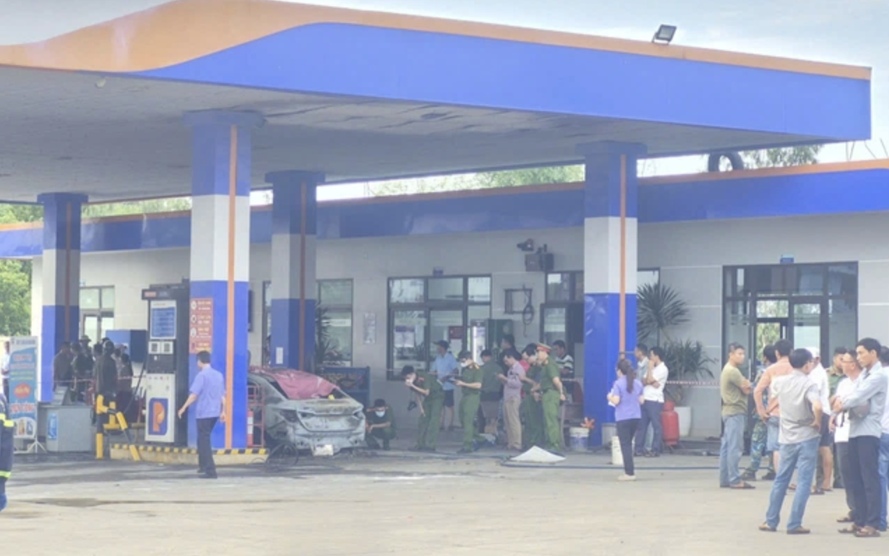 Áp dụng quy định mới khi nhập cảnh Sân bay Quốc tế Tân Sơn Nhất - Ảnh 2.