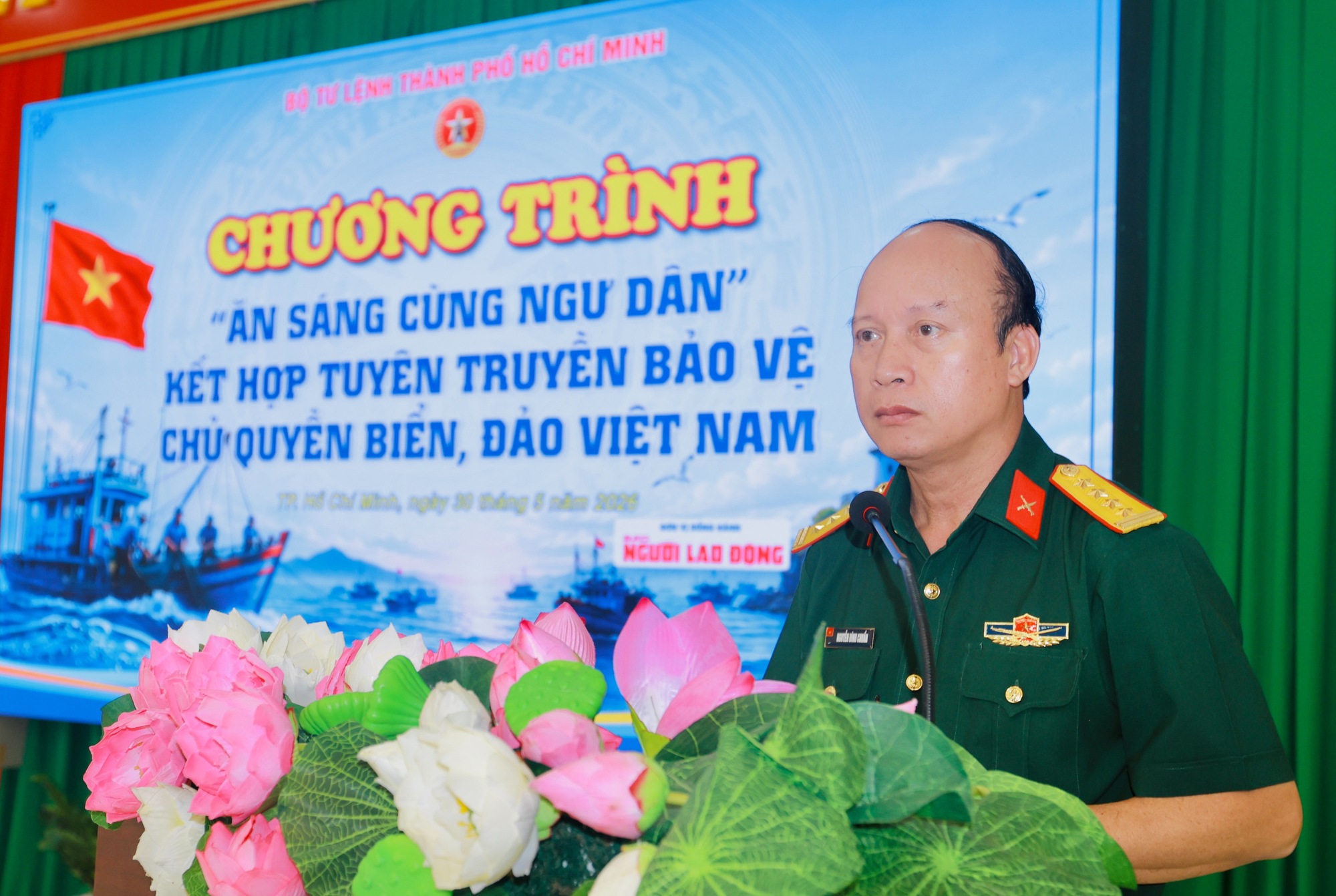 Lan tỏa &yacute; thức bảo vệ chủ quyền biển đảo từ chương tr&igrave;nh "Ăn s&aacute;ng c&ugrave;ng ngư d&acirc;n" - Ảnh 2.
