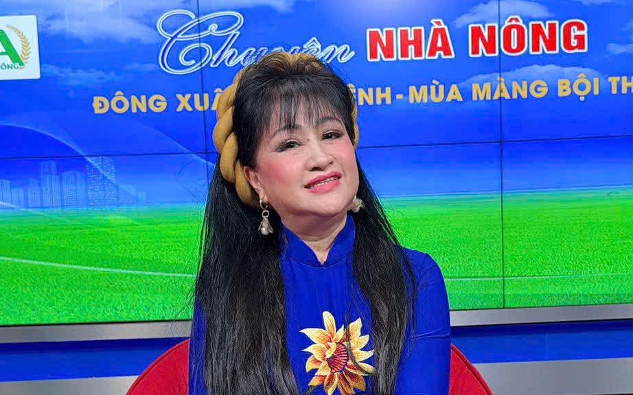 Nghệ sĩ Bích Thủy giữ lửa tình ca Bắc Sơn và tích cực làm từ thiện