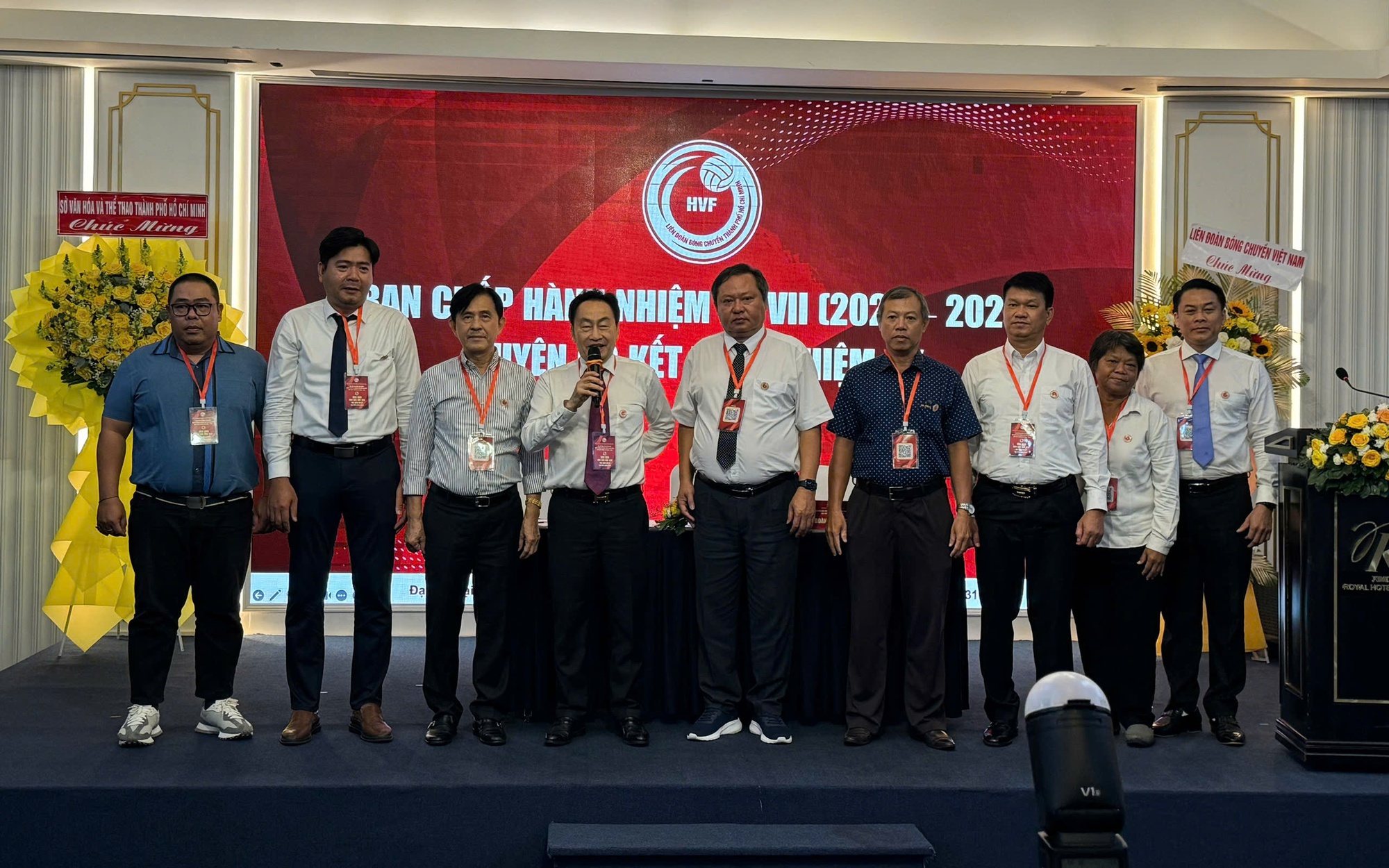 Bóng chuyền TPHCM trăn trở mục tiêu ngày trở lại
