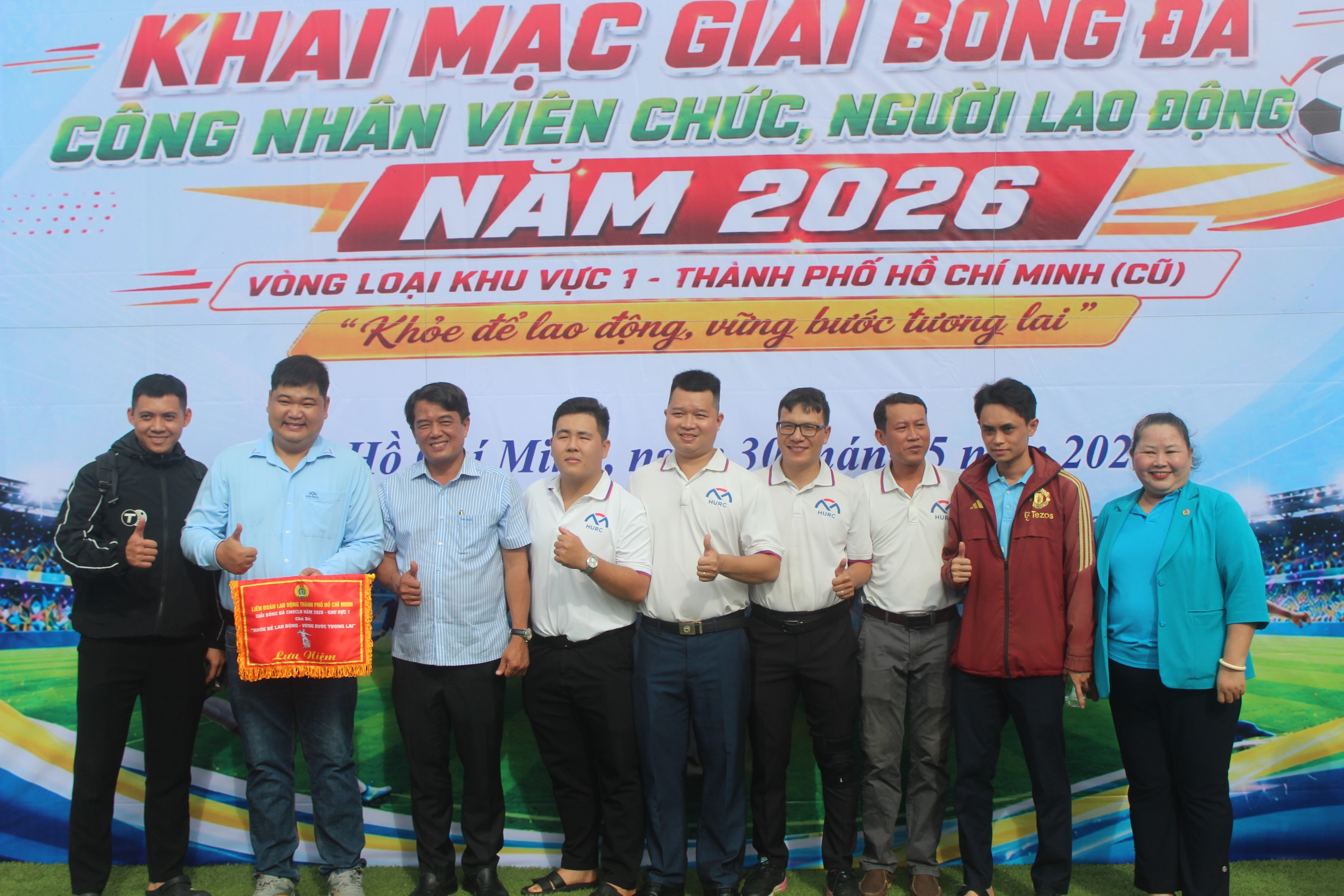 Gi&uacute;p người lao động "Khỏe để lao động, vững bước tương lai" - Ảnh 7.