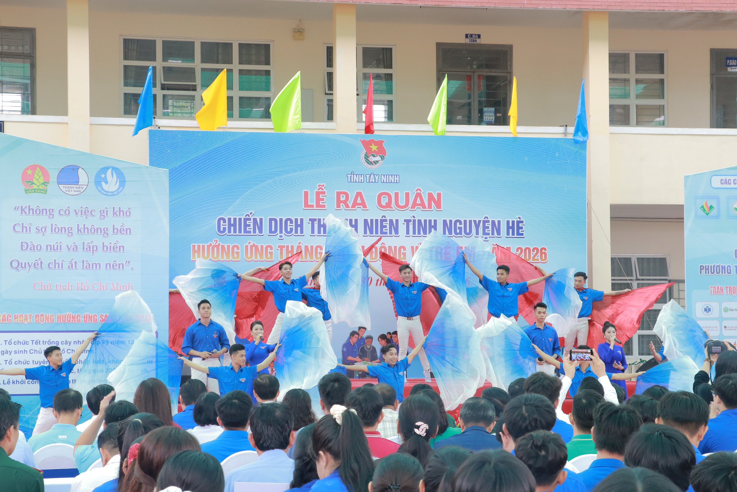 T&acirc;y Ninh ra qu&acirc;n Chiến dịch Thanh ni&ecirc;n t&igrave;nh nguyện h&egrave; với nguồn lực hơn 6 tỉ đồng - Ảnh 1.