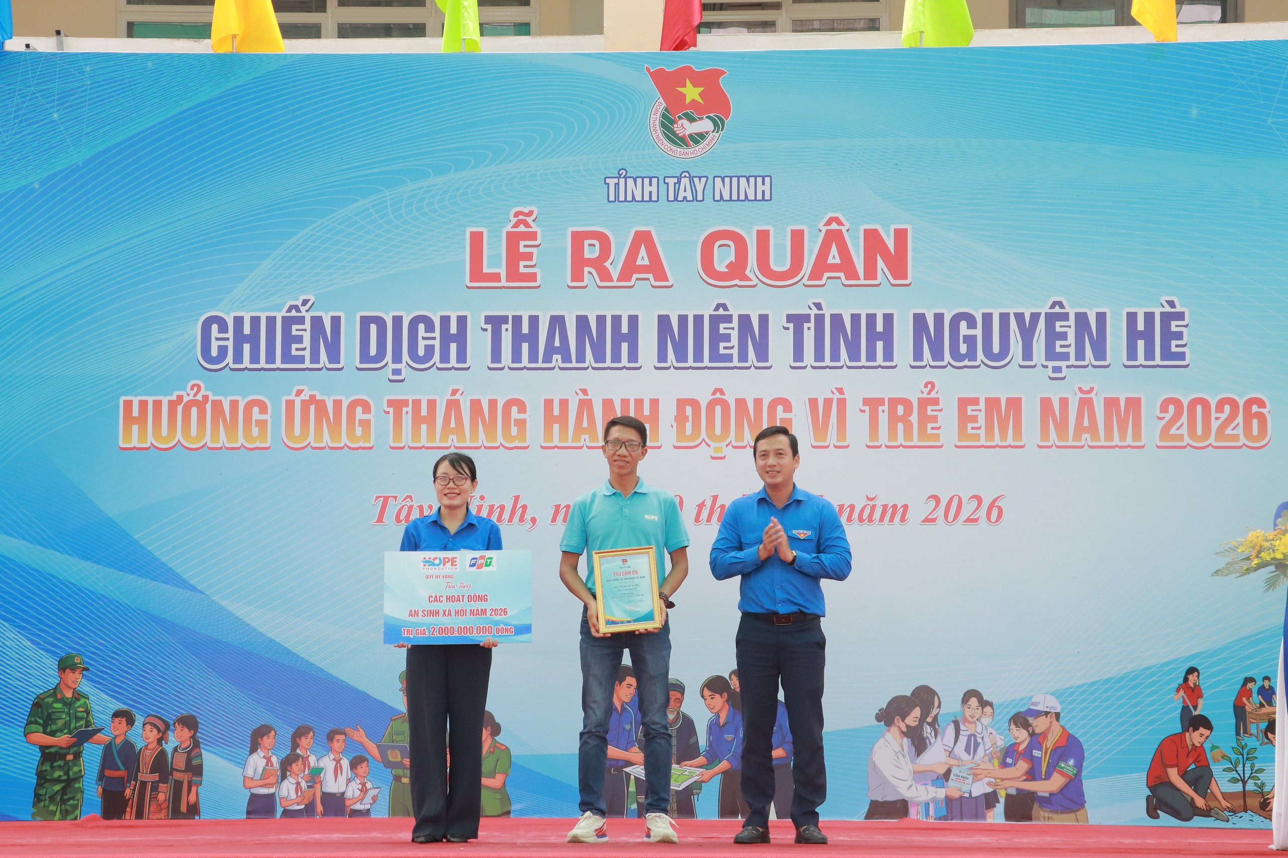 T&acirc;y Ninh ra qu&acirc;n Chiến dịch Thanh ni&ecirc;n t&igrave;nh nguyện h&egrave; với nguồn lực hơn 6 tỉ đồng - Ảnh 7.