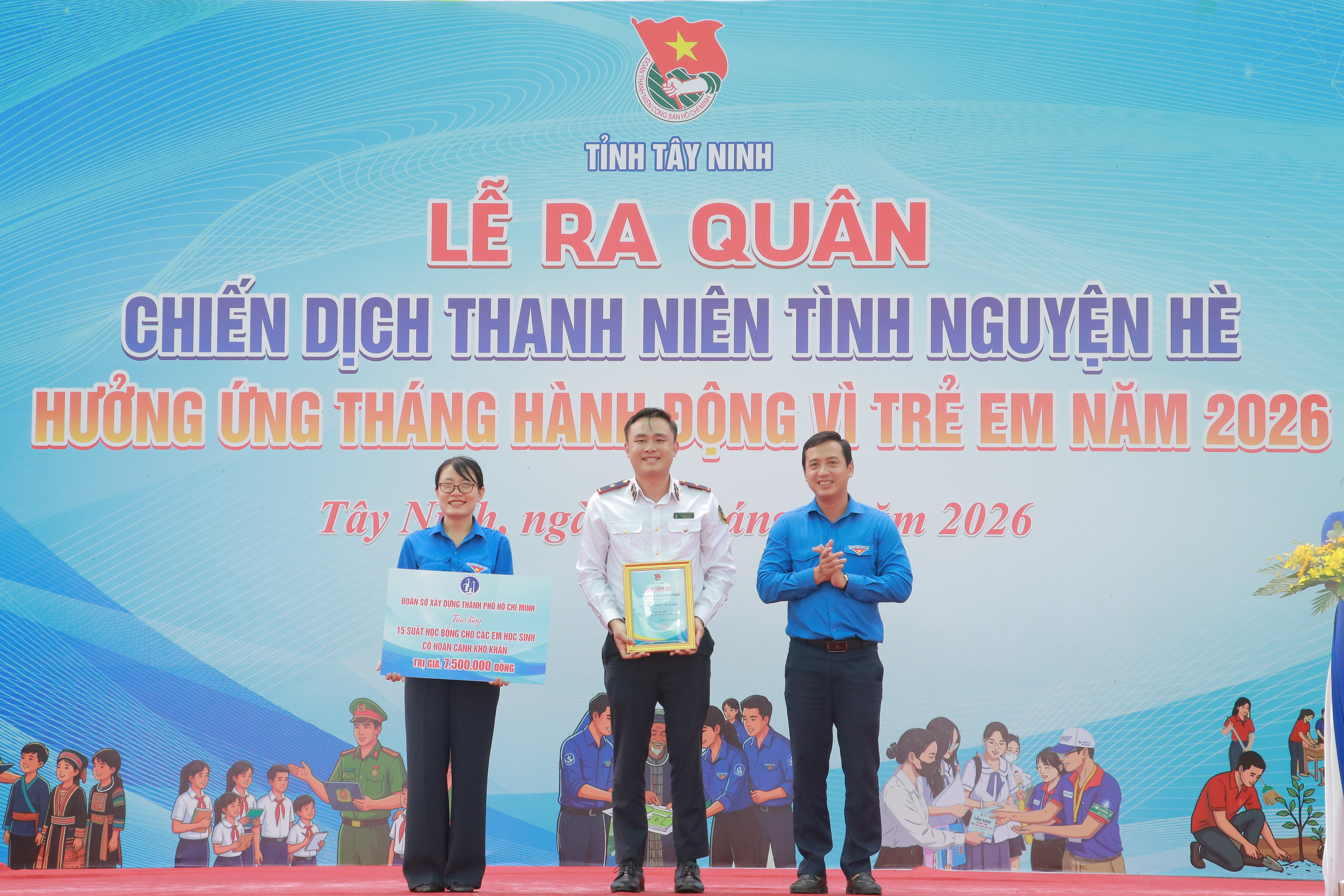 T&acirc;y Ninh ra qu&acirc;n Chiến dịch Thanh ni&ecirc;n t&igrave;nh nguyện h&egrave; với nguồn lực hơn 6 tỉ đồng - Ảnh 11.