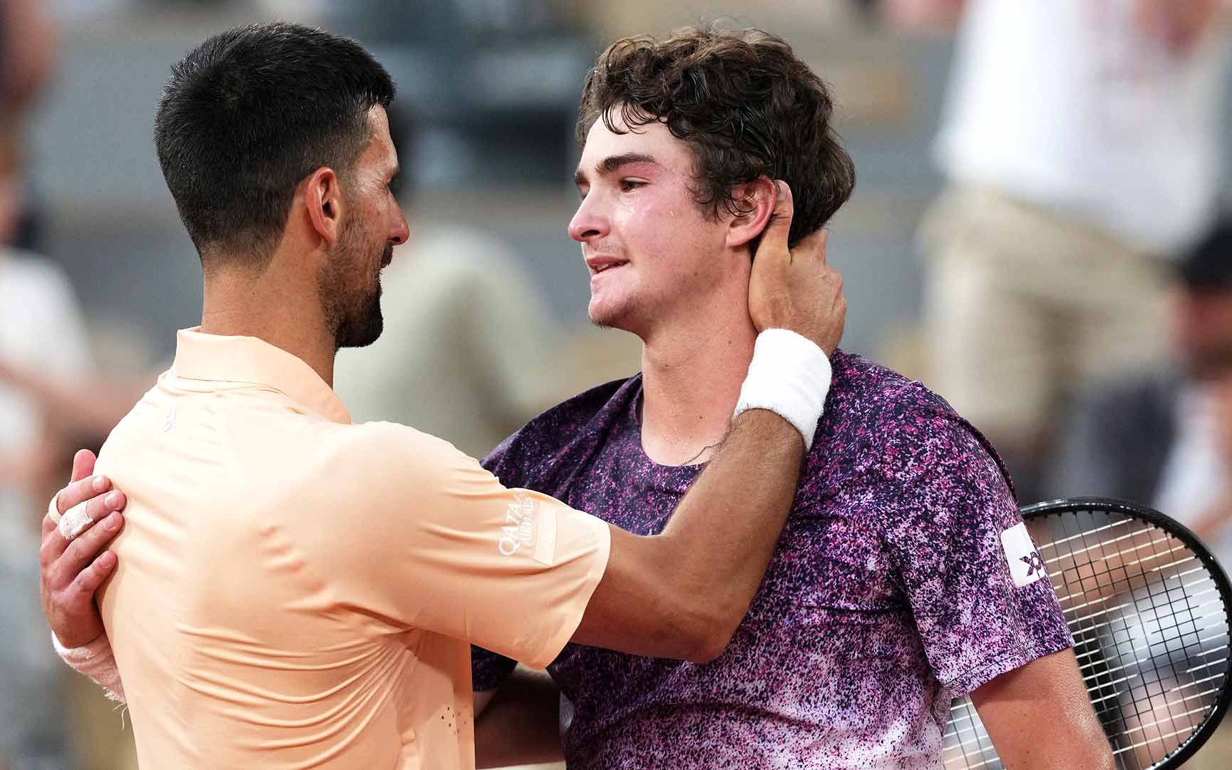 Thua Fonseca tuổi 19, Djokovic chưa hết thời!