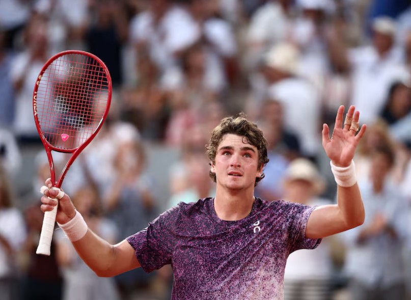 Thua Fonseca tuổi 19, Djokovic chưa hết thời! - Ảnh 3.