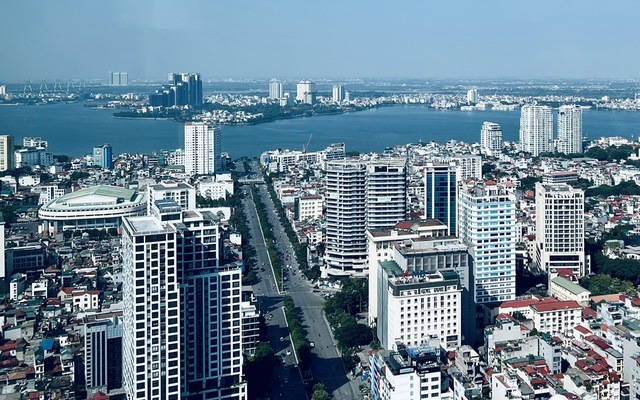Hà Nội thu hồi loạt dự án thương mại, văn phòng, khách sạn... bỏ hoang, chậm triển khai