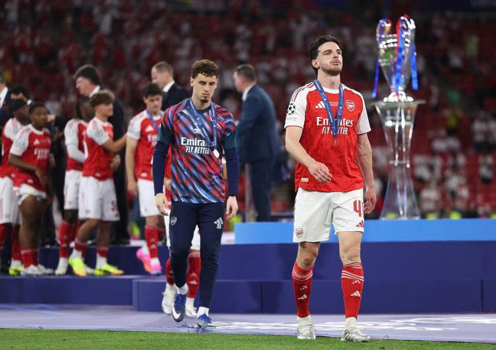 Arsenal và Mbappe bị chế giễu, Paris hỗn loạn sau chung kết Champions League - Ảnh 1.