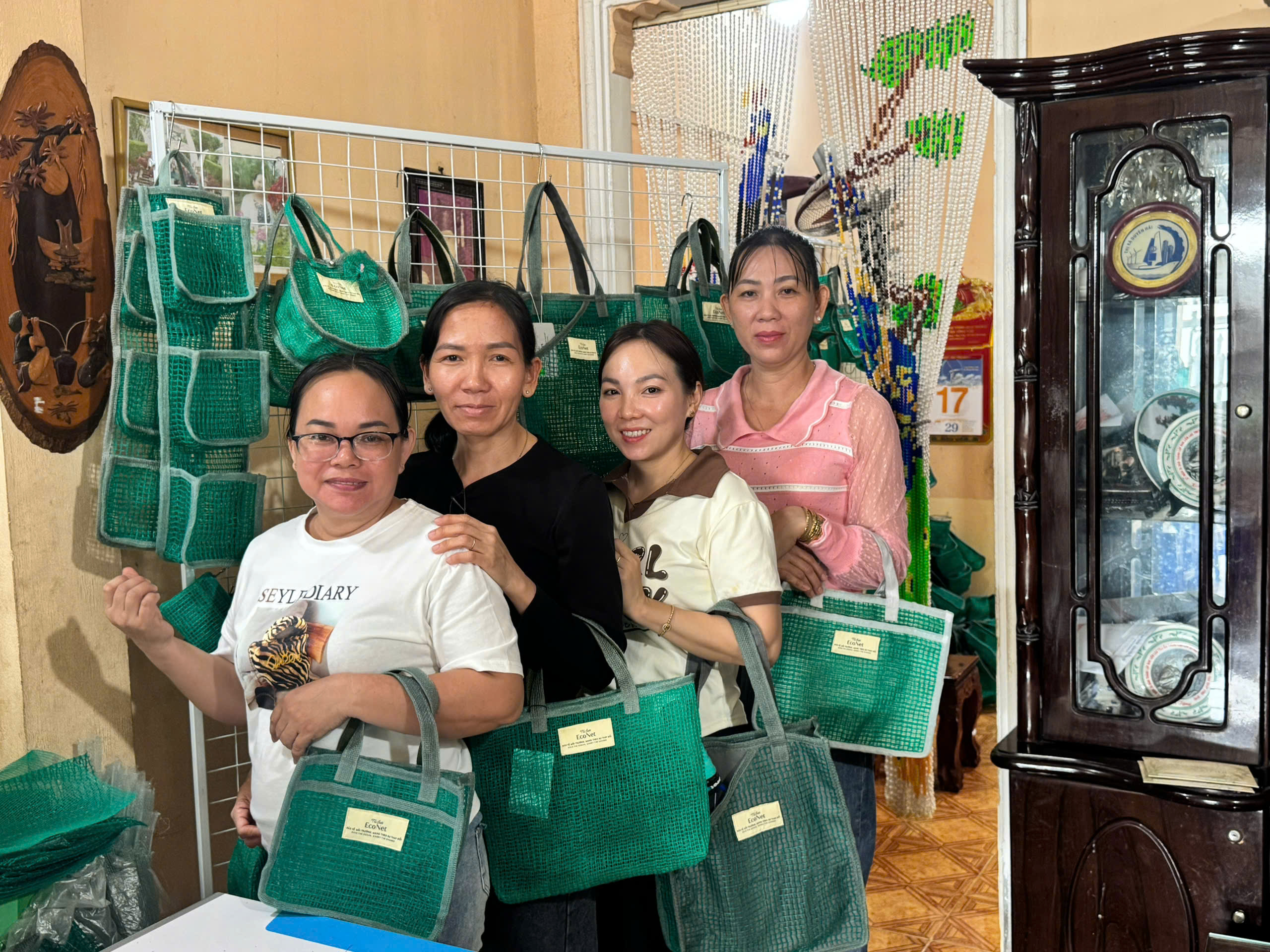 Những túi lưới mang thông điệp xanh - Ảnh 5.
