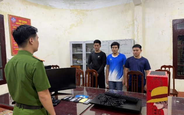 Nhóm tội phạm lừa đảo chiếm đoạt tài sản qua trò chơi điện tử Liên Minh Huyền Thoại