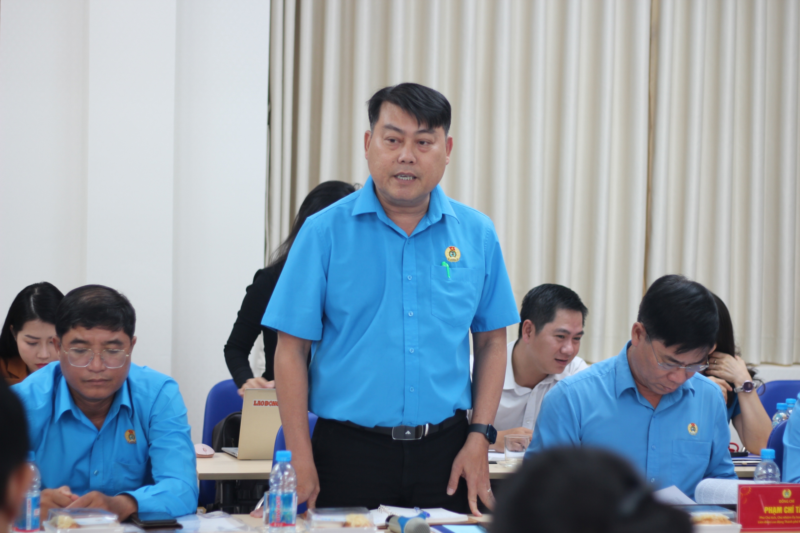C&ocirc;ng đo&agrave;n Th&agrave;nh phố th&uacute;c đẩy chương tr&igrave;nh nh&agrave; ở x&atilde; hội để c&ocirc;ng nh&acirc;n c&oacute; cuộc sống tốt hơn - Ảnh 2.