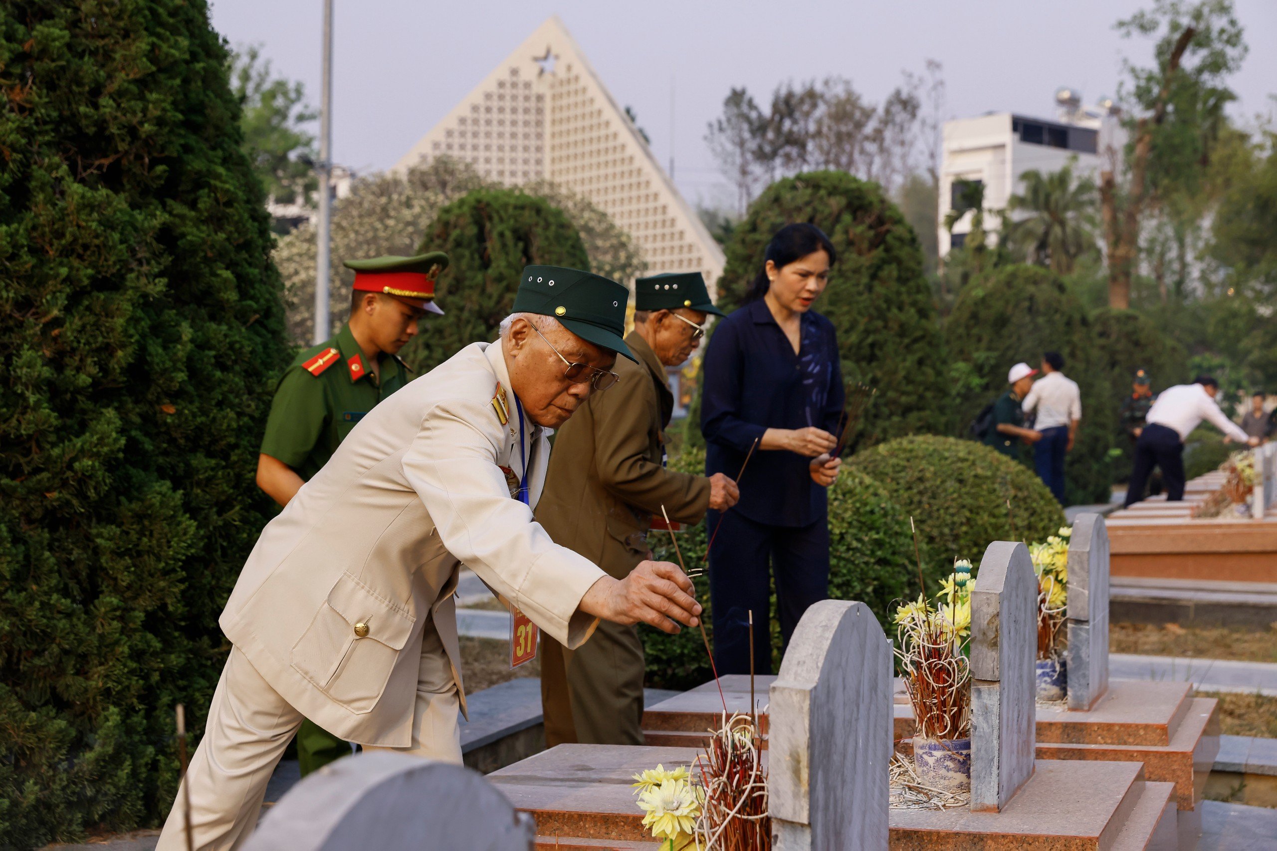 KỶ NIỆM 72 NĂM CHIẾN THẮNG ĐIỆN BI&Ecirc;N PHỦ (7.5.1954 - 7.5.2026): Điện Bi&ecirc;n vươn m&igrave;nh mạnh mẽ - Ảnh 2.