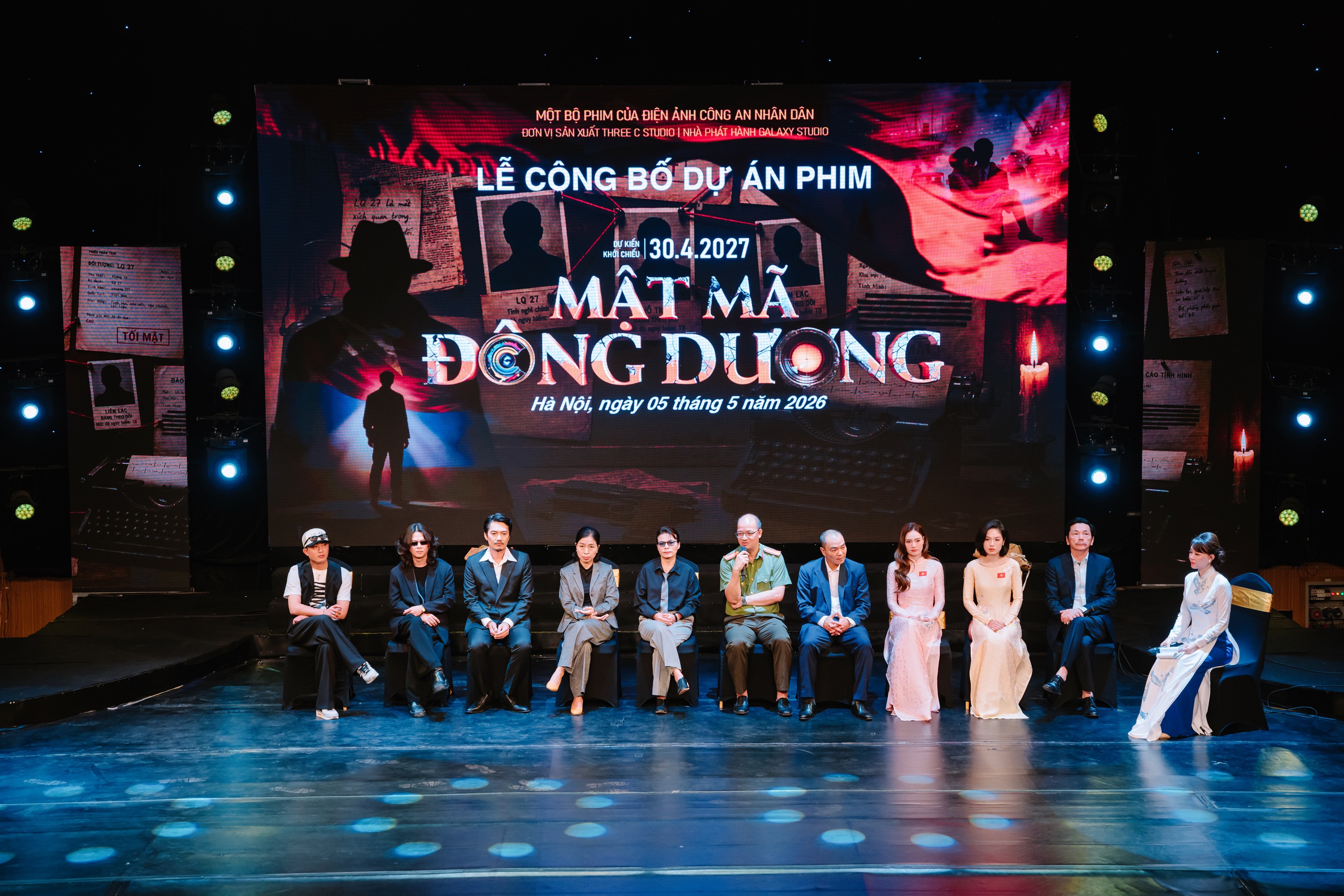 Trông chờ những bộ phim Việt hoành tráng - Ảnh 1.