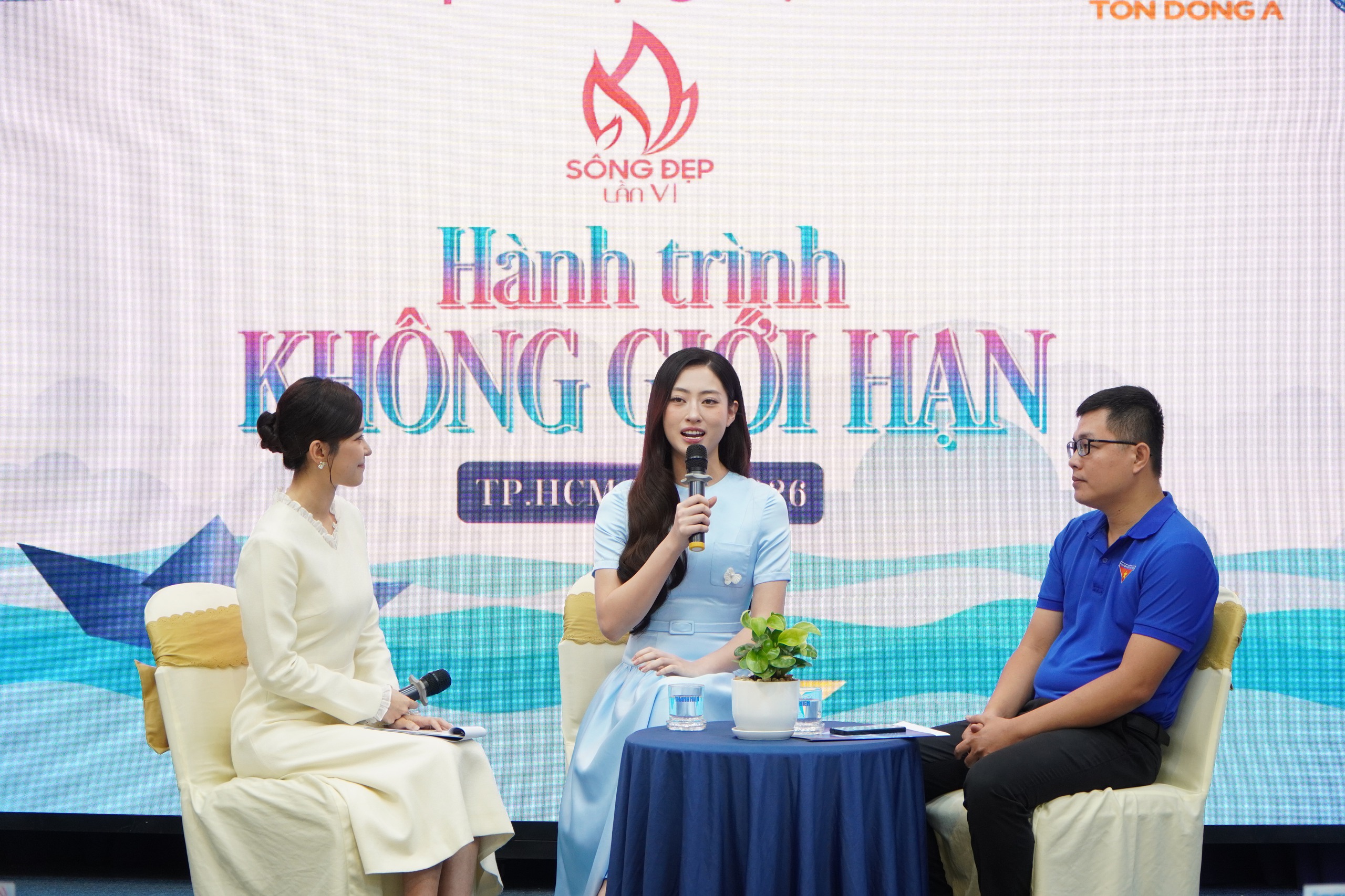 Hoa hậu Lương Th&ugrave;y Linh l&agrave;m gi&aacute;m khảo Cuộc thi Sống đẹp của b&aacute;o Thanh Ni&ecirc;n - Ảnh 5.