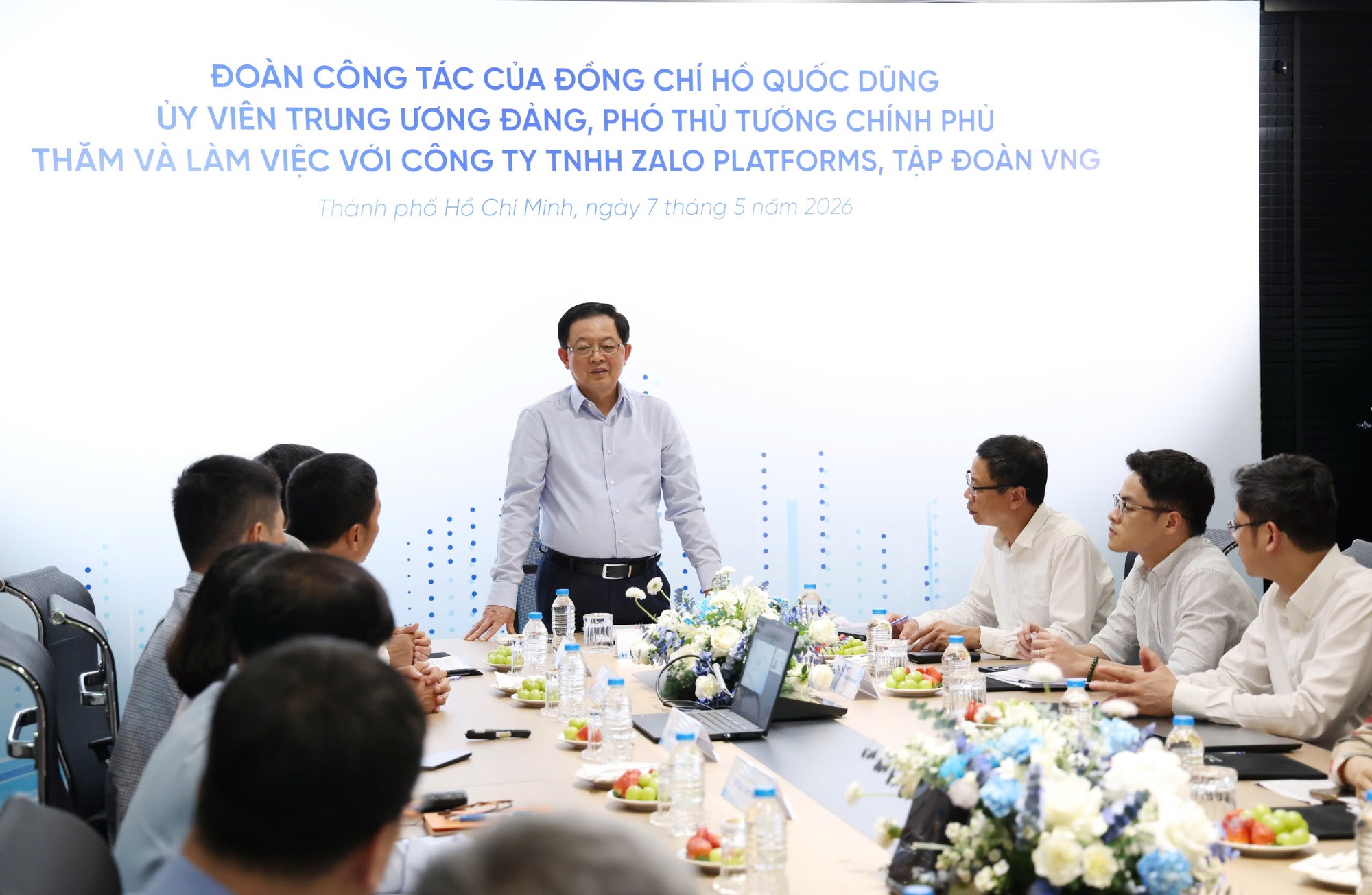 Ph&oacute; Thủ tướng Hồ Quốc Dũng l&agrave;m việc với c&aacute;c doanh nghiệp c&ocirc;ng nghệ h&agrave;ng đầu tại TPHCM - Ảnh 2.