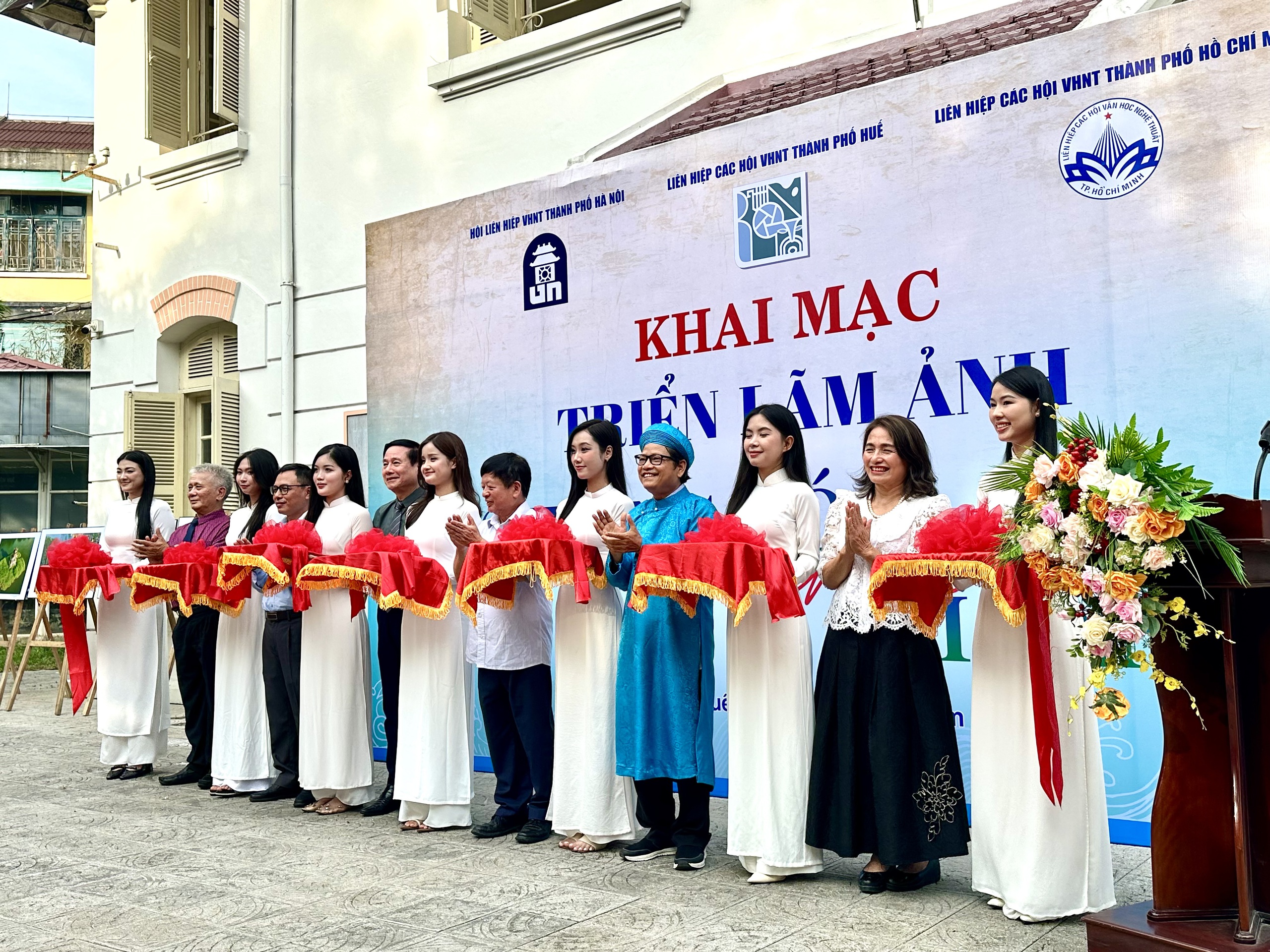 "Những góc nhìn di sản" – triển lãm ý nghĩa của ba thành phố kết nghĩa - Ảnh 4.