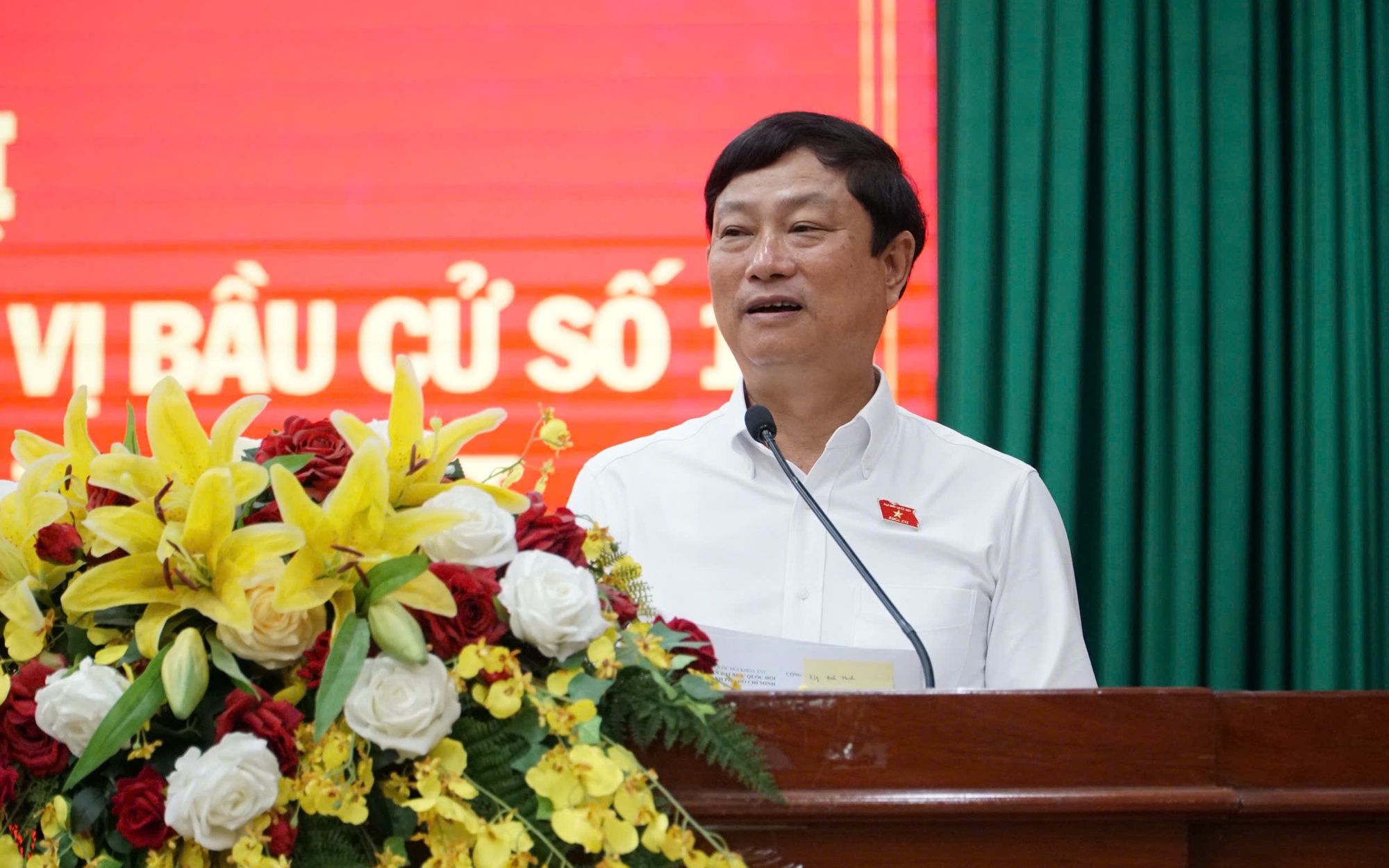 Chủ tịch HĐND TPHCM yêu cầu xử lý ngay tình trạng chờ 3 tháng để rút bảo hiểm xã hội