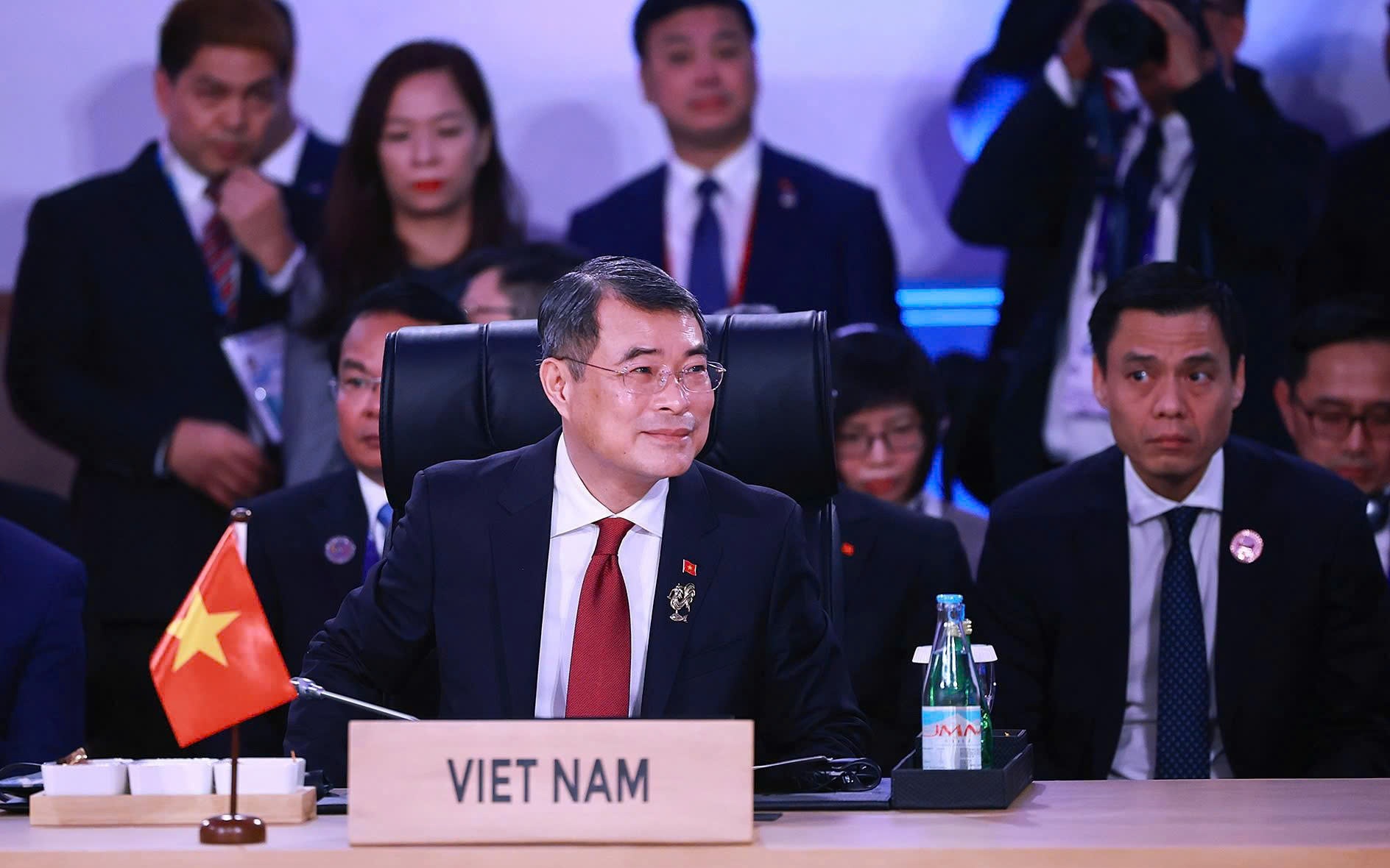 ASEAN củng cố tự cường khu vực