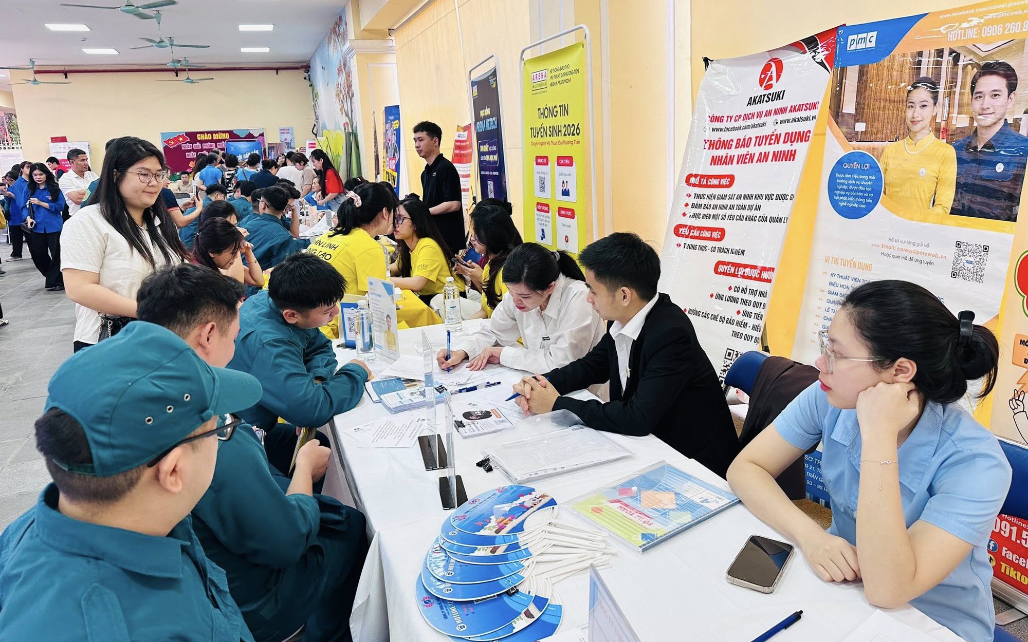 Hồ sơ hưởng trợ cấp thất nghiệp: Gồm những gì, nộp ở đâu?
