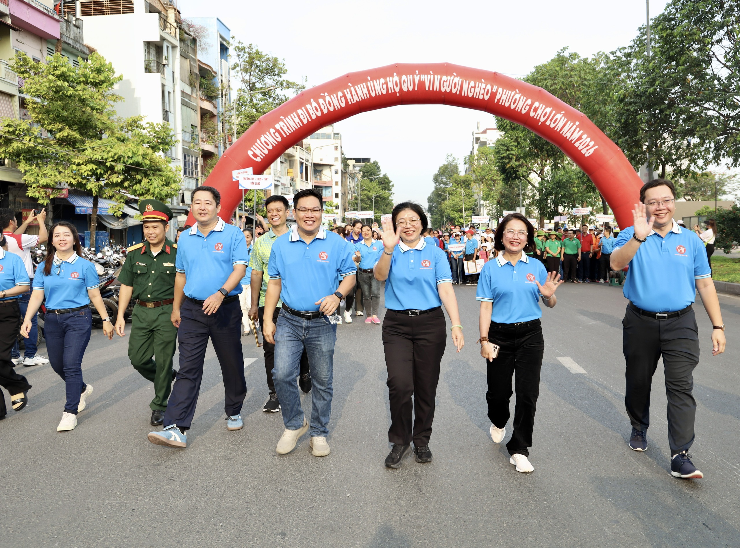 Phường Chợ Lớn ph&aacute;t động Th&aacute;ng C&ocirc;ng nh&acirc;n, tiếp nhận hơn 1,3 tỉ đồng cho Quỹ &ldquo;V&igrave; người ngh&egrave;o&rdquo; - Ảnh 2.