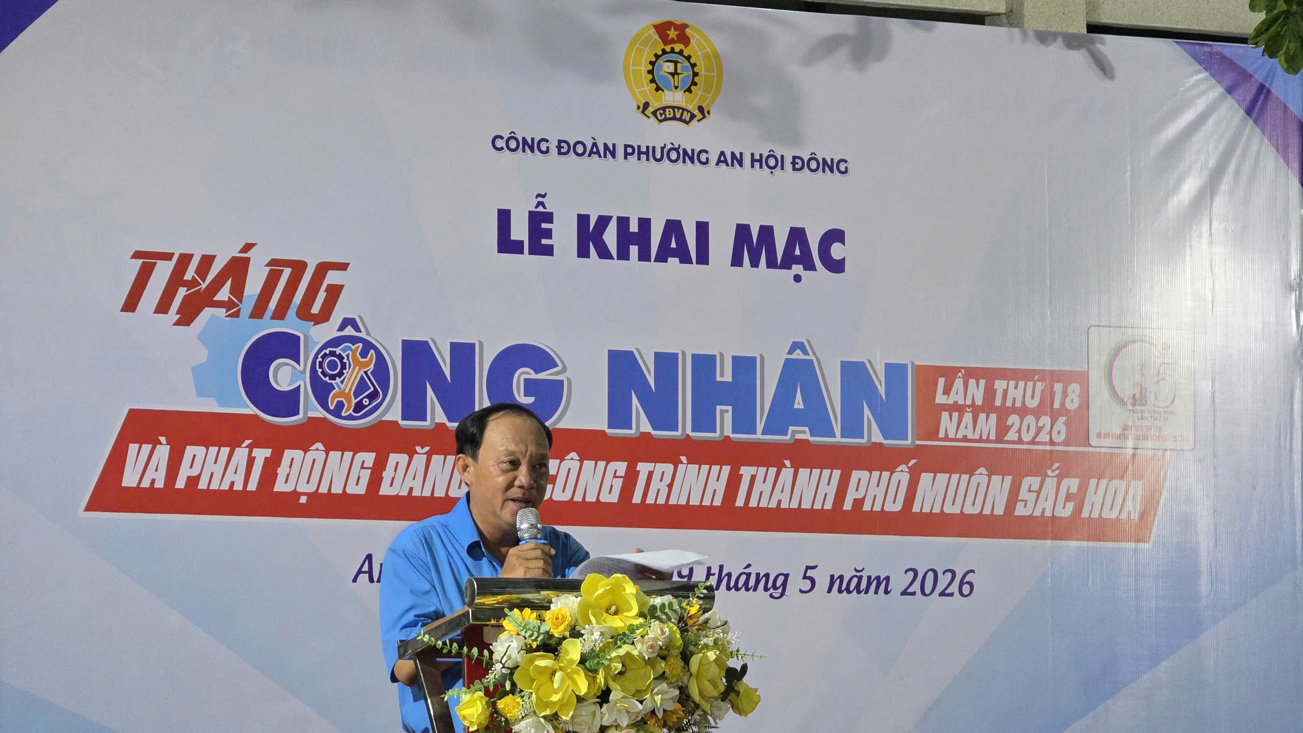 Công đoàn phường An Hội Đông lan tỏa phong trào "Thành phố muôn sắc hoa" - Ảnh 1.