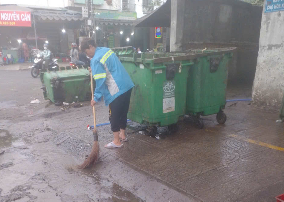 Đà Nẵng xử lý rác thải ô nhiễm: Phản ánh người dân được chấn chỉnh hiệu quả - Ảnh 2.