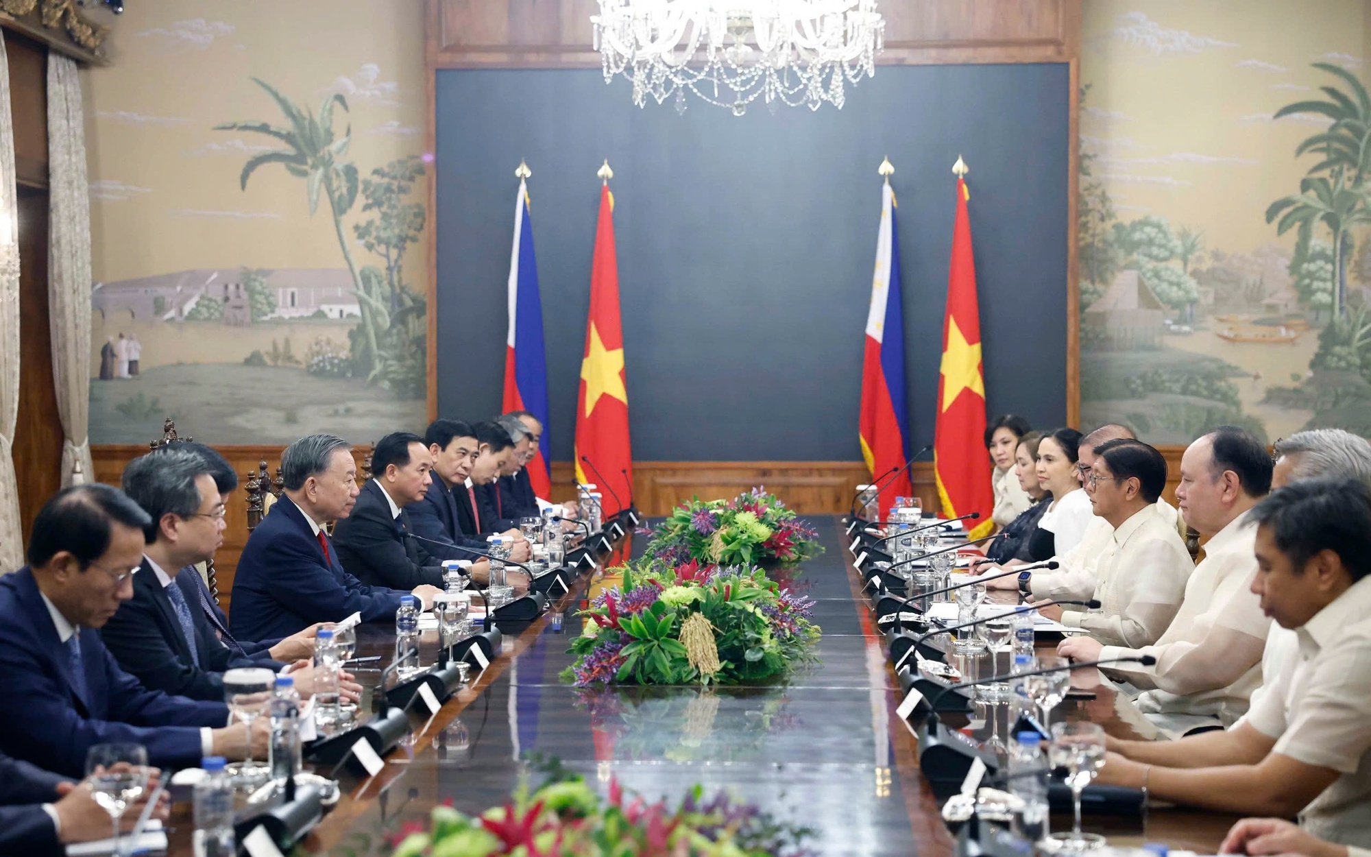 Việt Nam - Philippines: Đối tác chiến lược tăng cường