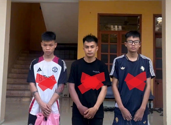 Điều tra vụ hỗn chiến tr&ecirc;n đường Nguyễn Lương Bằng khiến 1 thanh ni&ecirc;n bị thương - Ảnh 1.