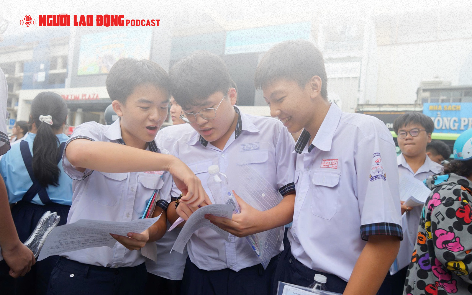 TPHCM: Thí sinh hoàn thành môn thi đầu tiên kỳ tuyển sinh vào lớp 10