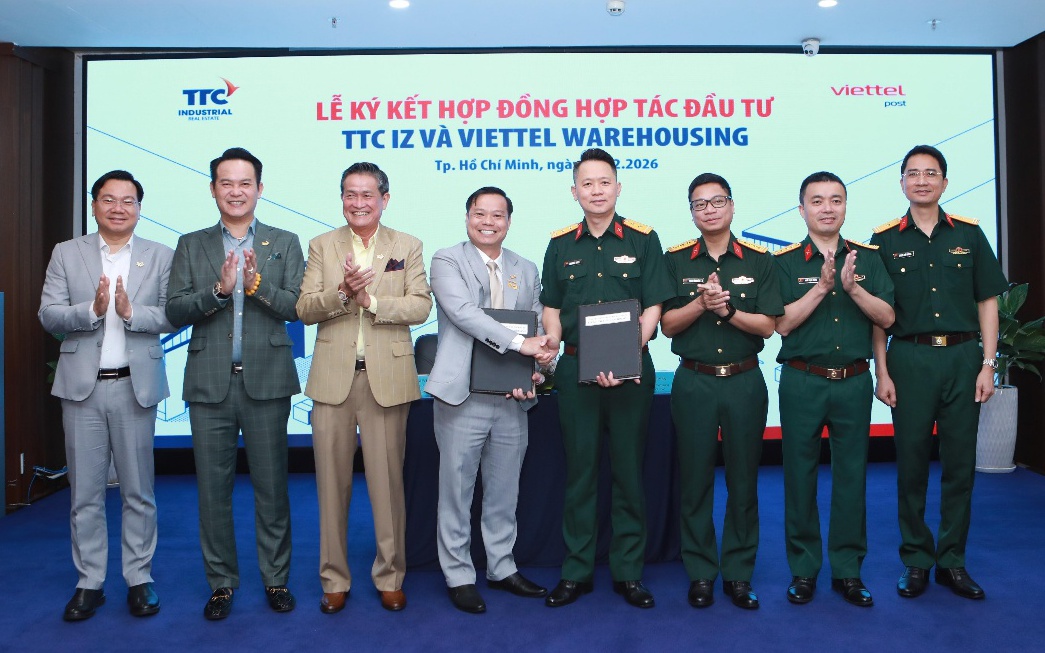 TTC IZ ký kết hợp tác đầu tư với Viettel Warehousing