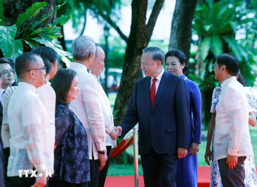 21 loạt đại bác chào mừng Tổng Bí thư, Chủ tịch nước Tô Lâm thăm cấp Nhà nước Philippines - Ảnh 12.