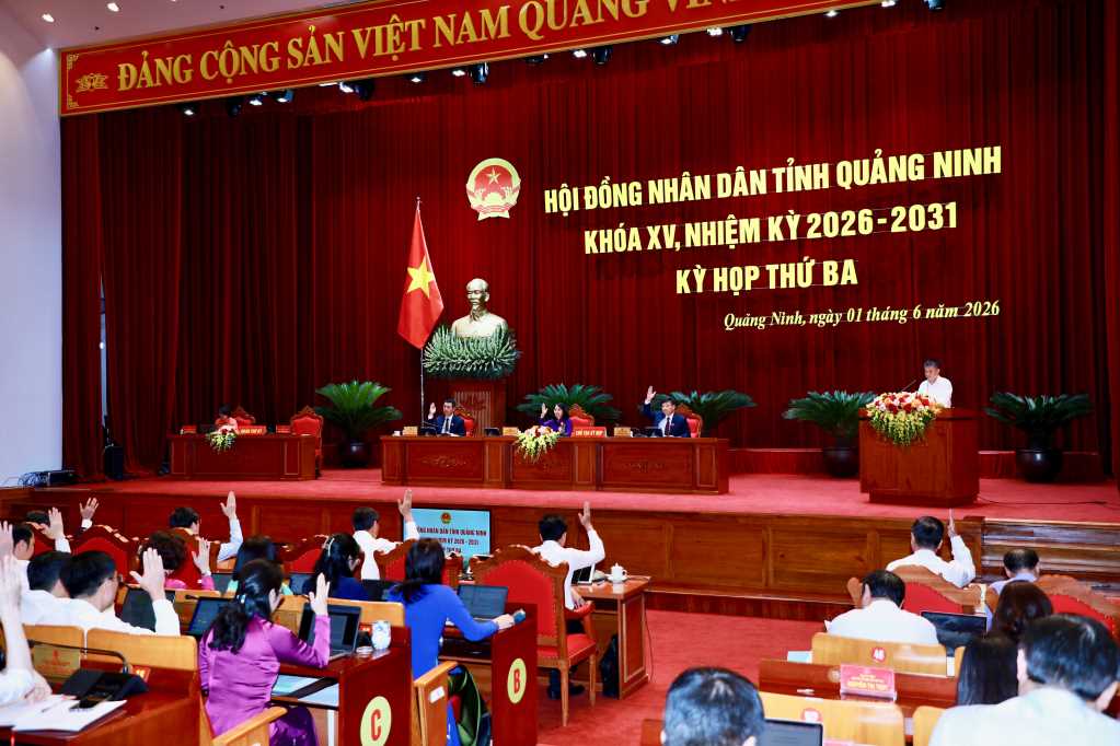 Nghị quyết th&agrave;nh lập TP Quảng Ninh trực thuộc Trung ương được th&ocirc;ng qua tại kỳ họp HĐND 2026 - Ảnh 1.