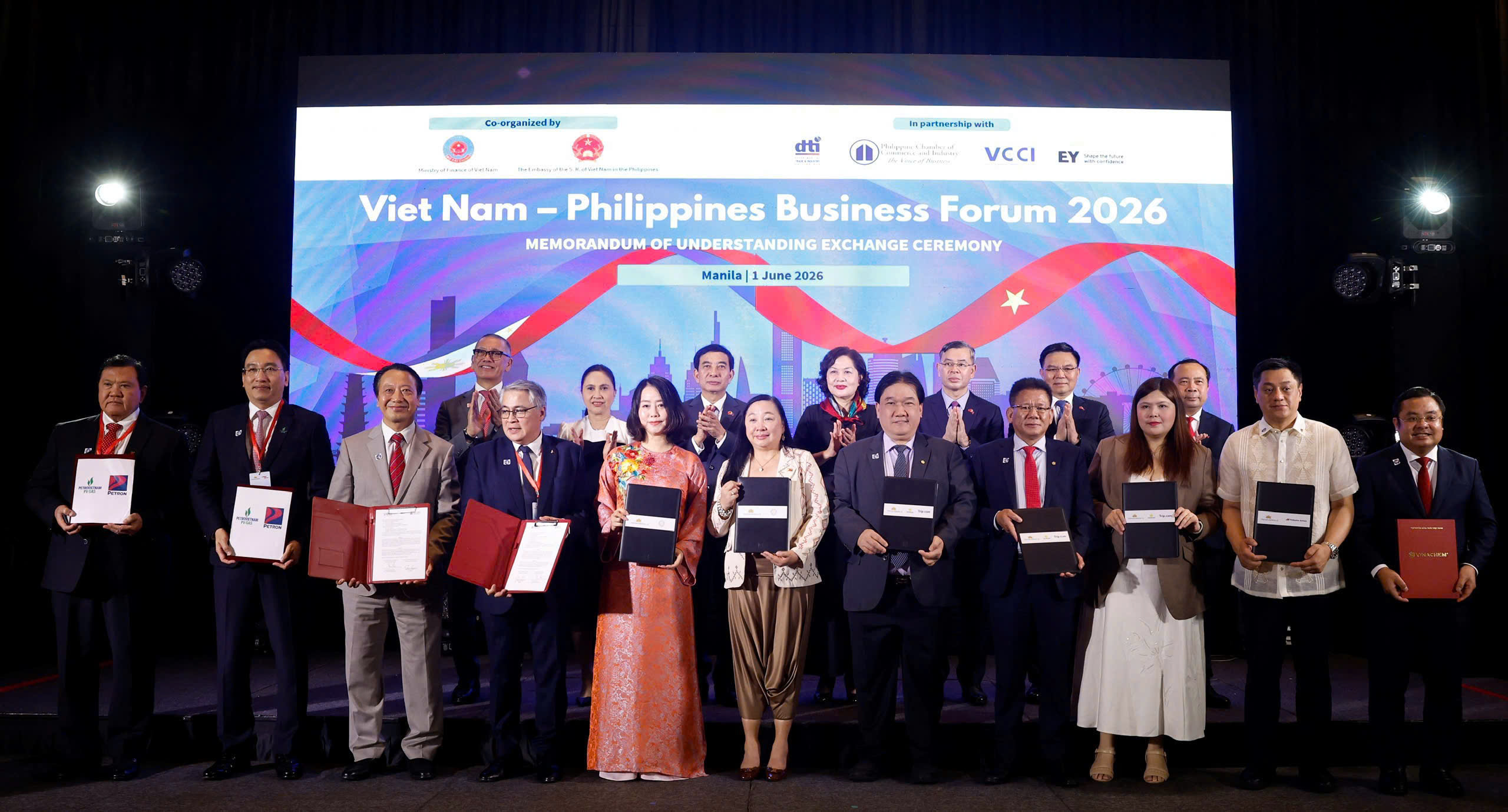 Saigontourist Group x&uacute;c tiến, quảng b&aacute; du lịch Việt Nam tại Th&aacute;i Lan, Singapore v&agrave; Philippines  - Ảnh 3.