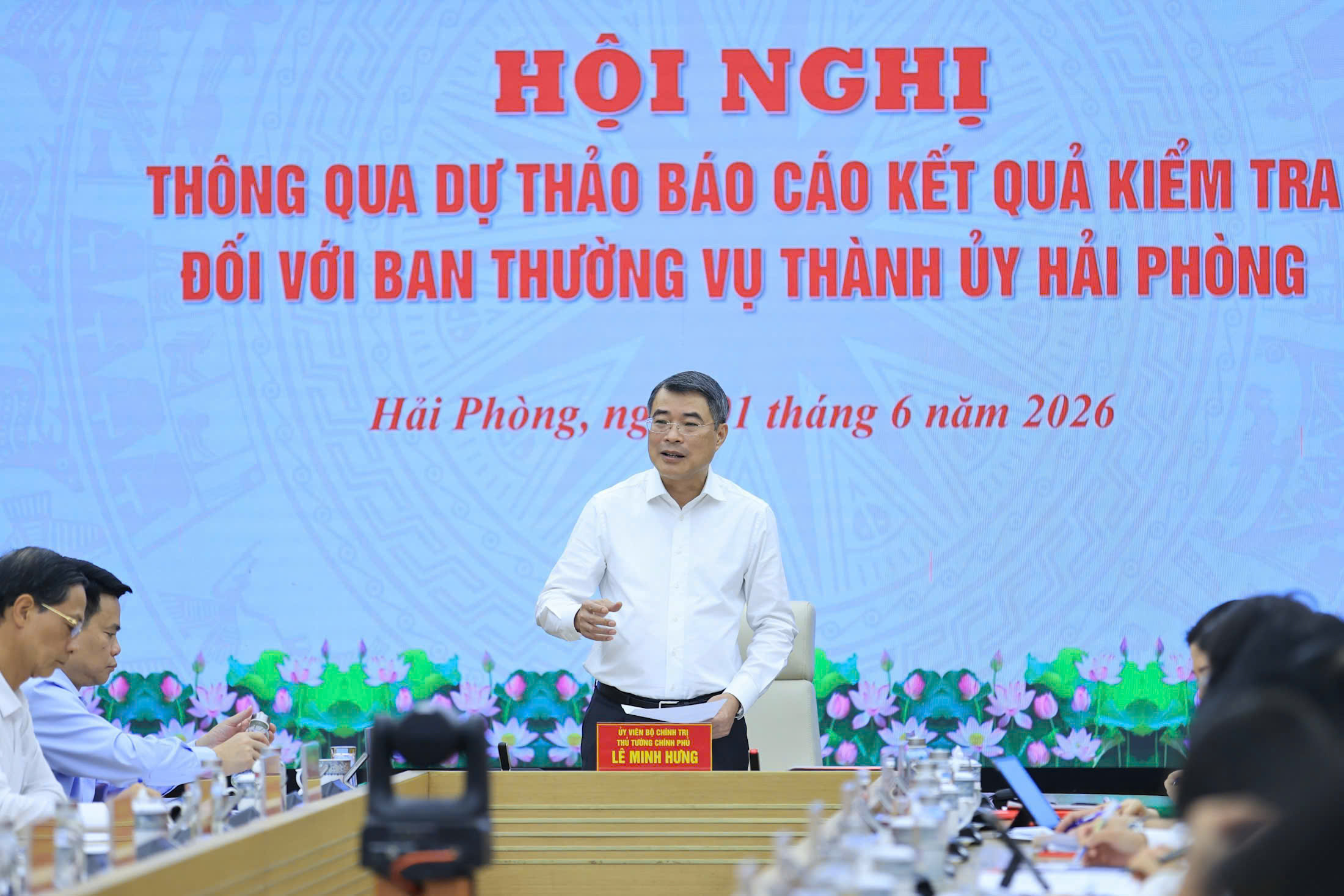Thủ tướng y&ecirc;u cầu Hải Ph&ograve;ng ti&ecirc;n phong đổi mới m&ocirc; h&igrave;nh tăng trưởng 2026 - Ảnh 2.
