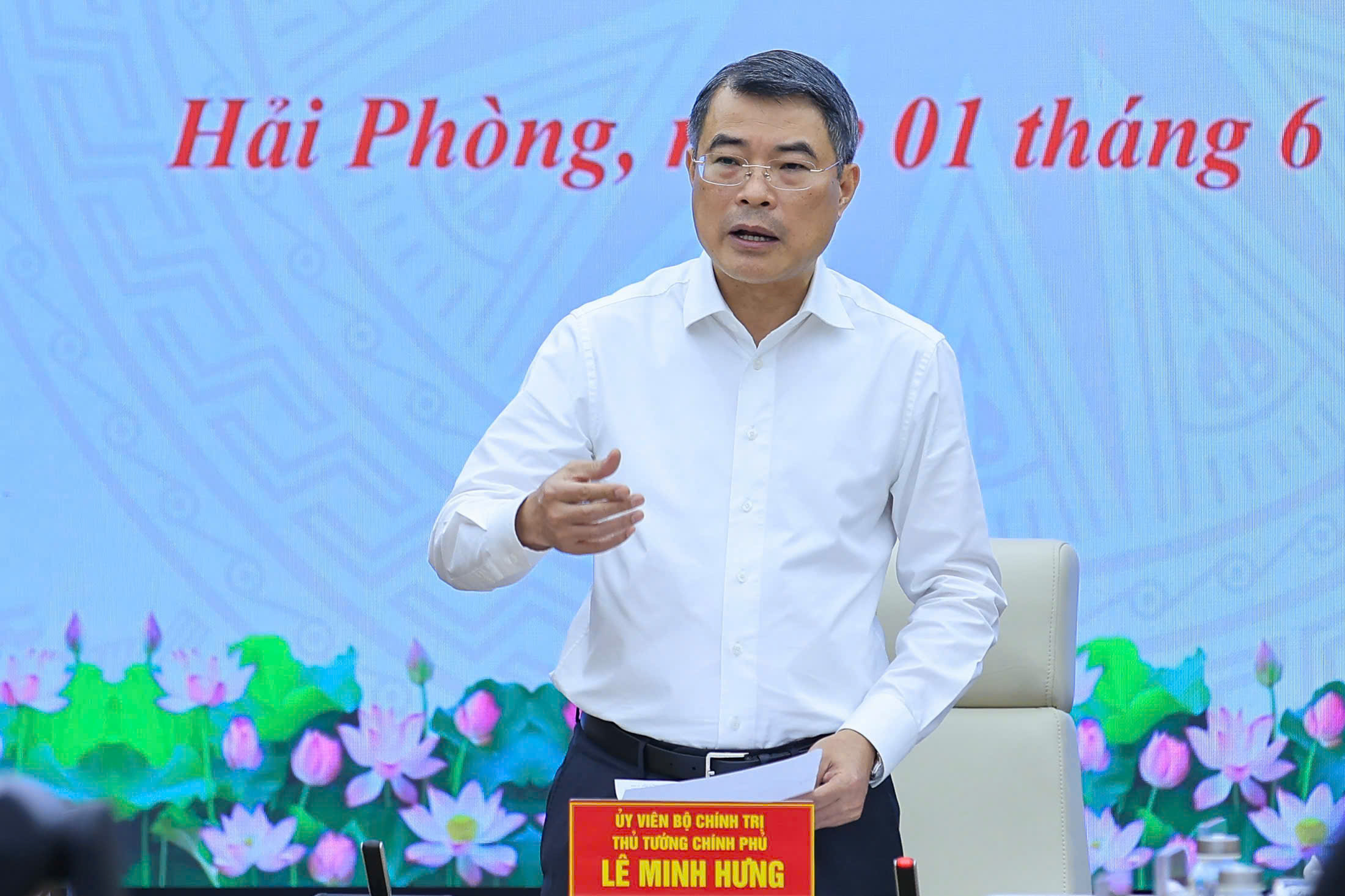 Thủ tướng y&ecirc;u cầu Hải Ph&ograve;ng ti&ecirc;n phong đổi mới m&ocirc; h&igrave;nh tăng trưởng 2026 - Ảnh 3.