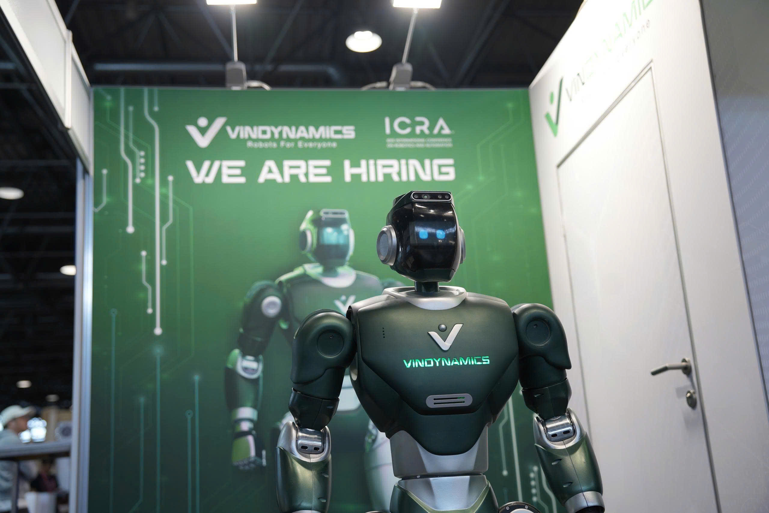 Vingroup đưa robot h&igrave;nh người ra thế giới, Dyno c&oacute; g&igrave; đặc biệt? - Ảnh 1.