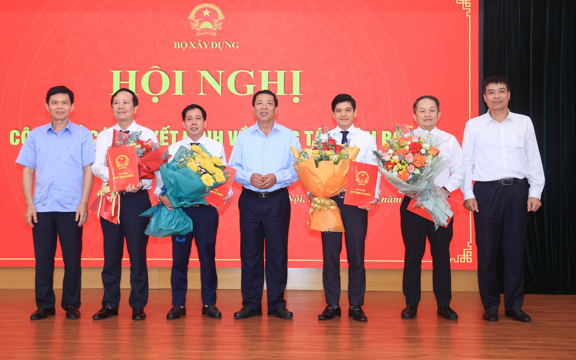 Bộ Xây dựng điều động, bổ nhiệm nhiều nhân sự