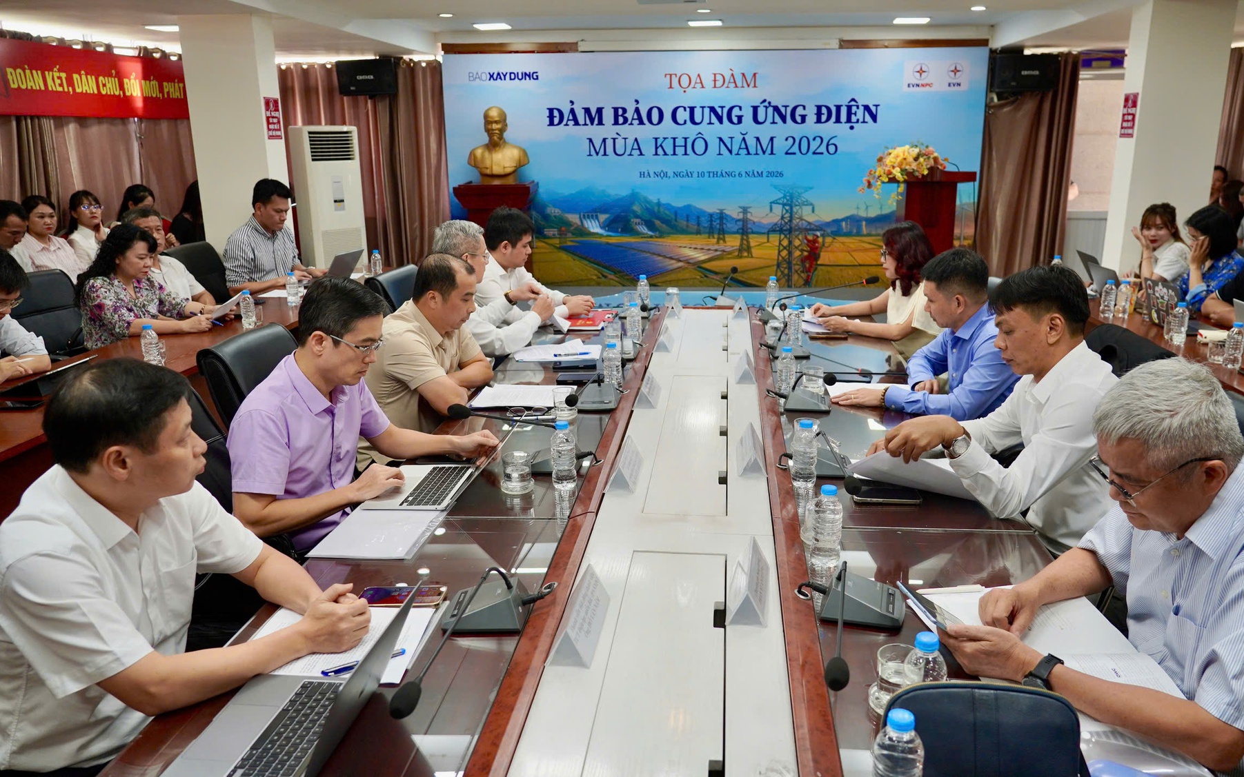 Lý do giá điện không áp dụng chính sách mua nhiều , giá rẻ trong năm 2026 - Ảnh 2.