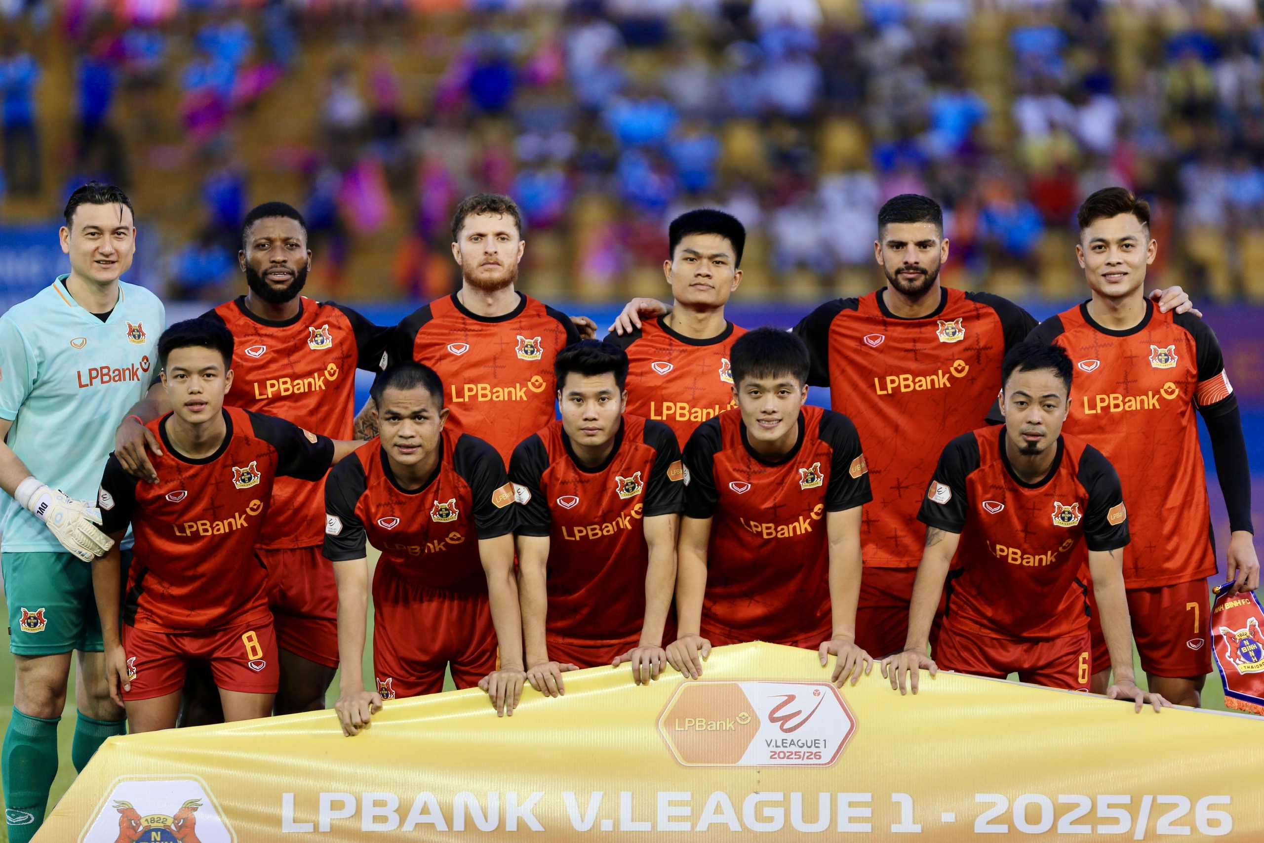 V-League v&agrave; những gam m&agrave;u đối lập: Muốn mạnh phải bền - Ảnh 2.